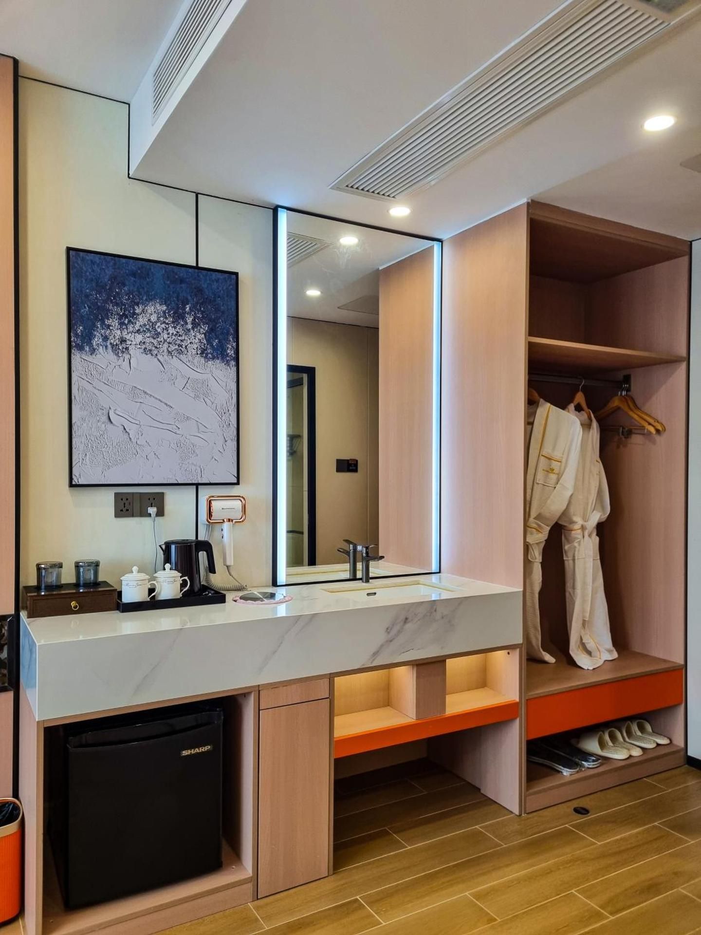 Double or Twin Room with City View