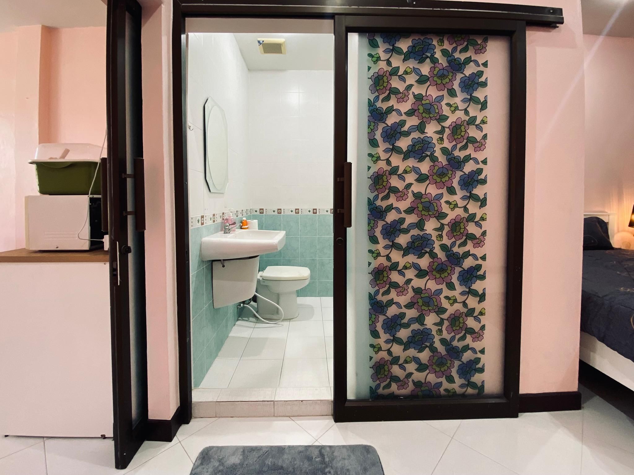 Jomstay Hostel Junior Suite One Bedroom 2