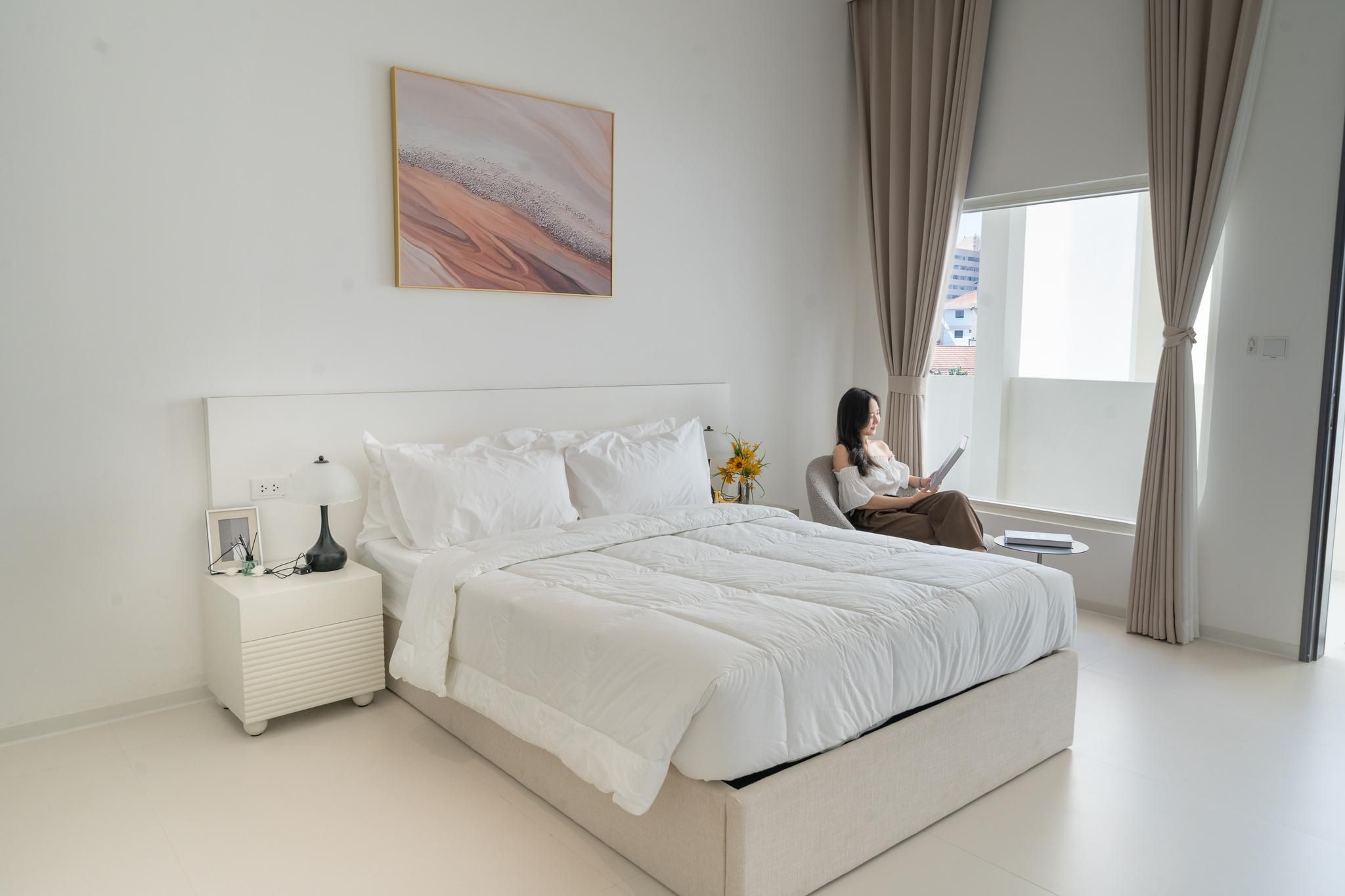 Water Villa Pool + Slide