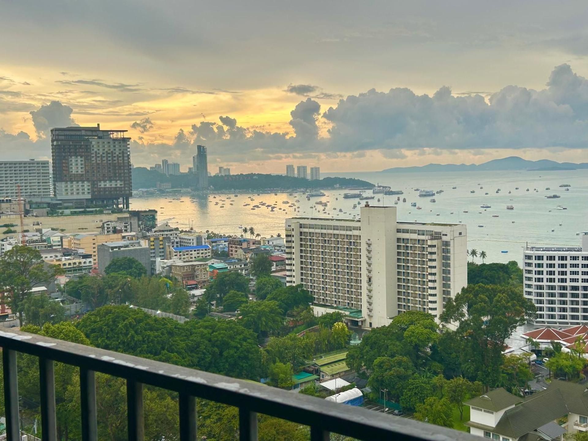 Superior Triple Room with Sea View
