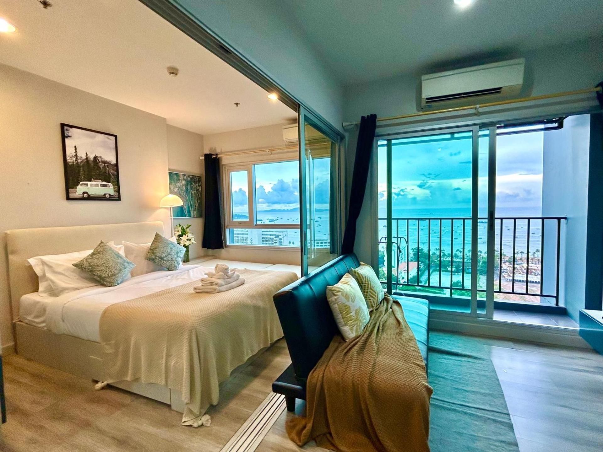 Superior Triple Room with Sea View