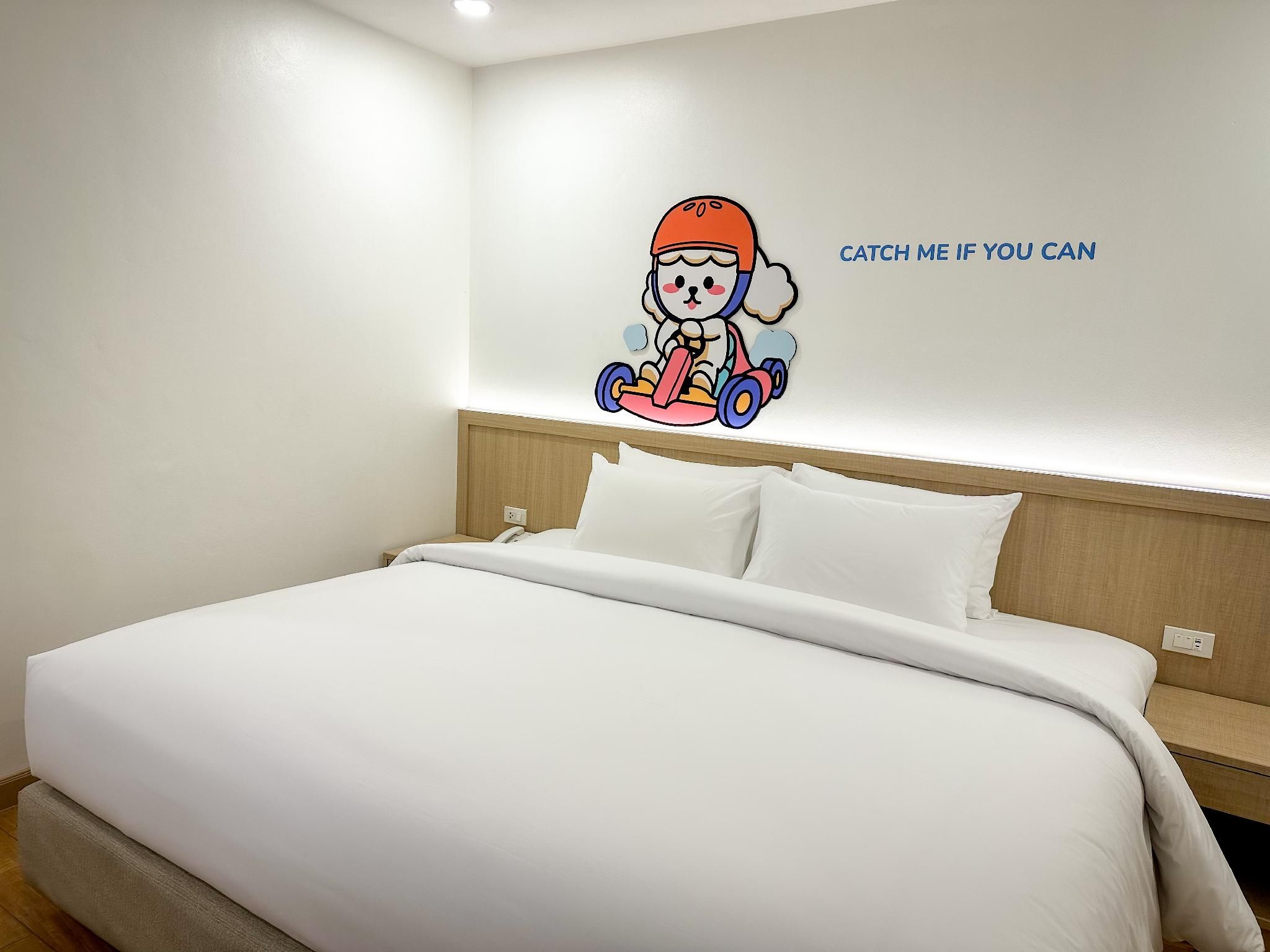 Vane' Mane' Hotel Pattaya Standard King Size Double - Non-Smoking 2