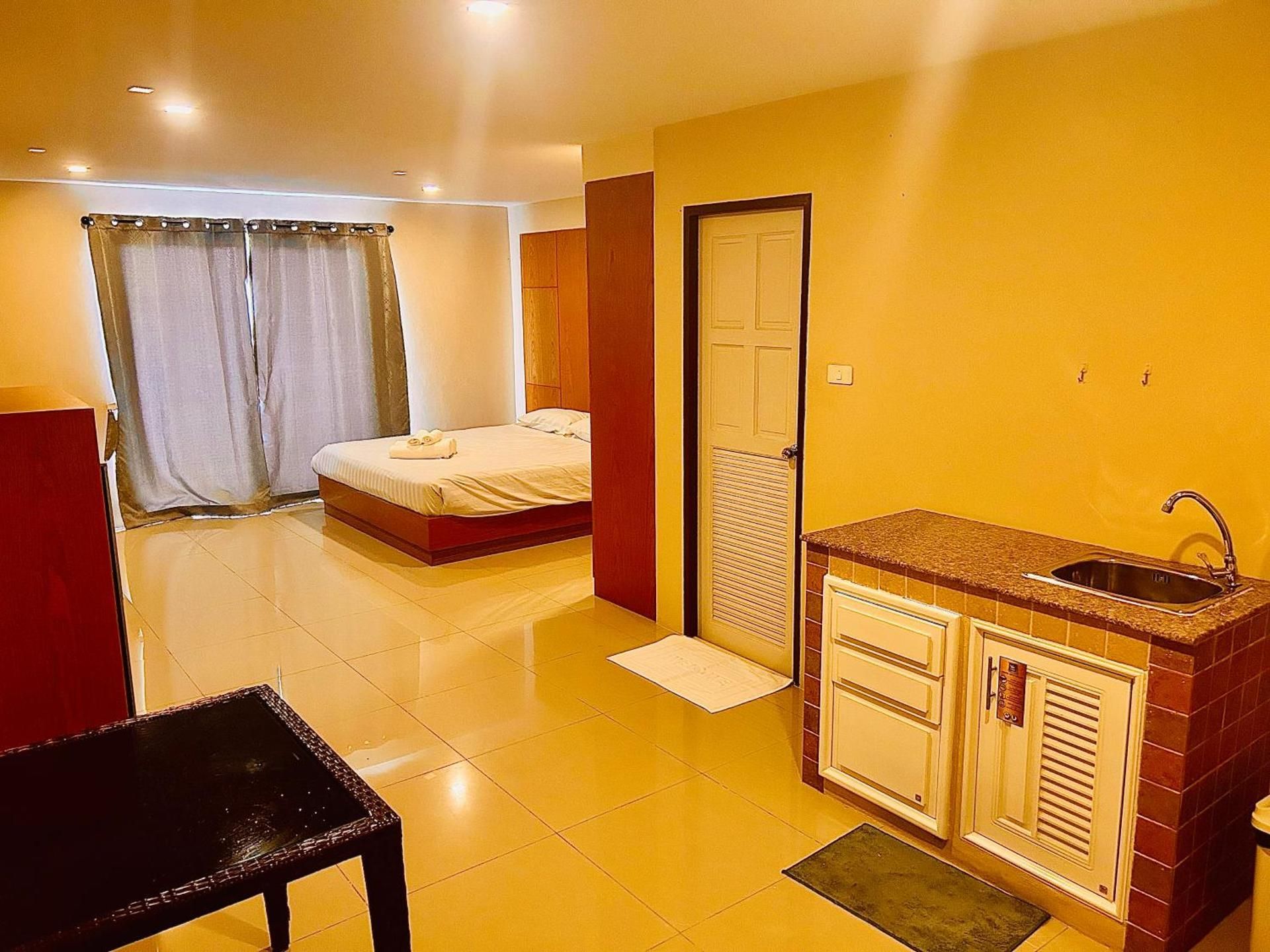 Studio with Balcony