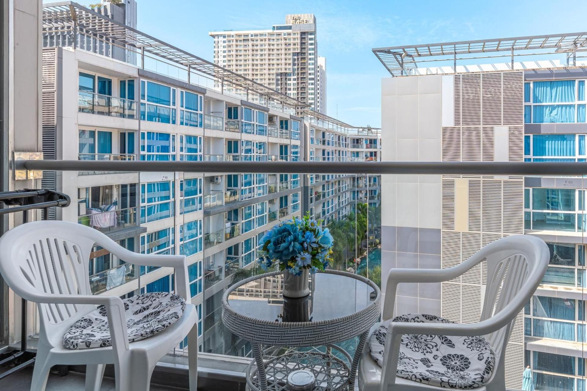 Deluxe Balcony