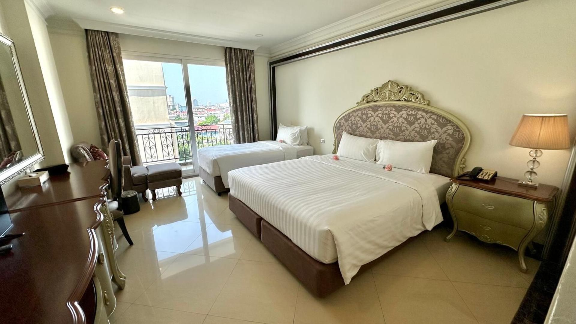 Triple Room with Balcony