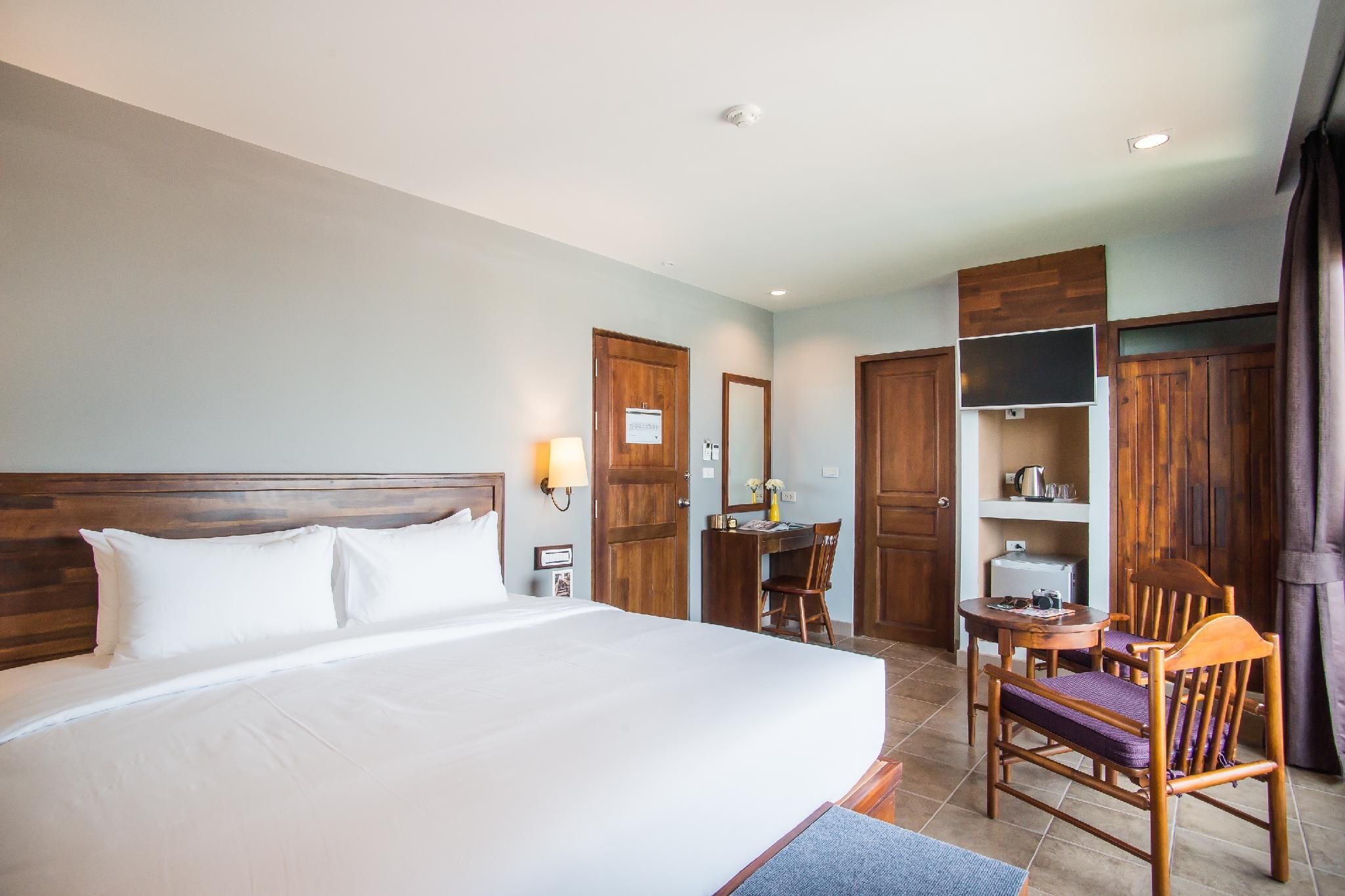Standard Connecting Double Rooms - Non-Smoking