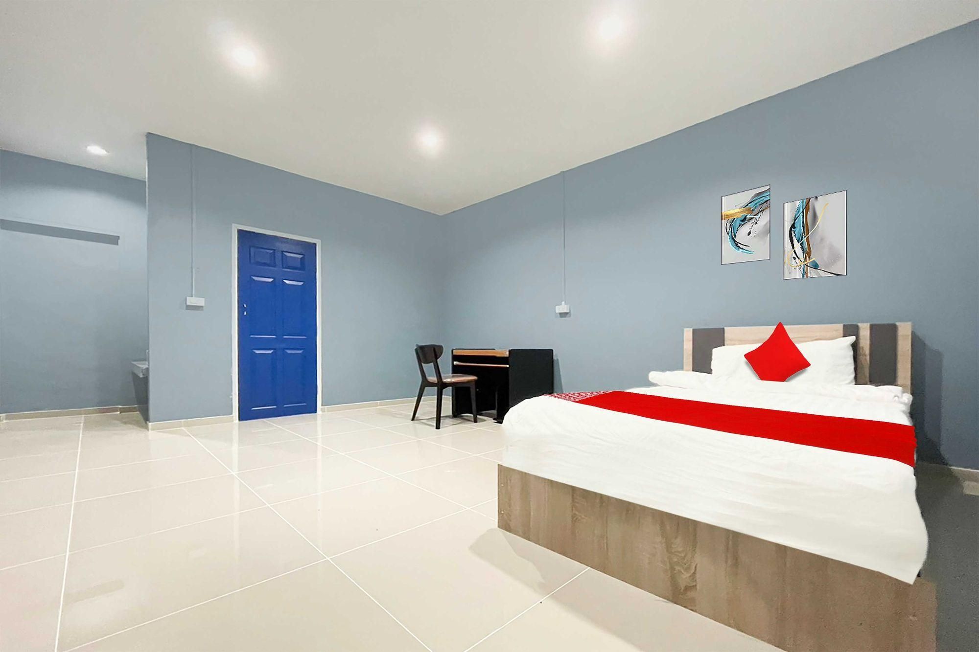 To The Sea by Belvilla