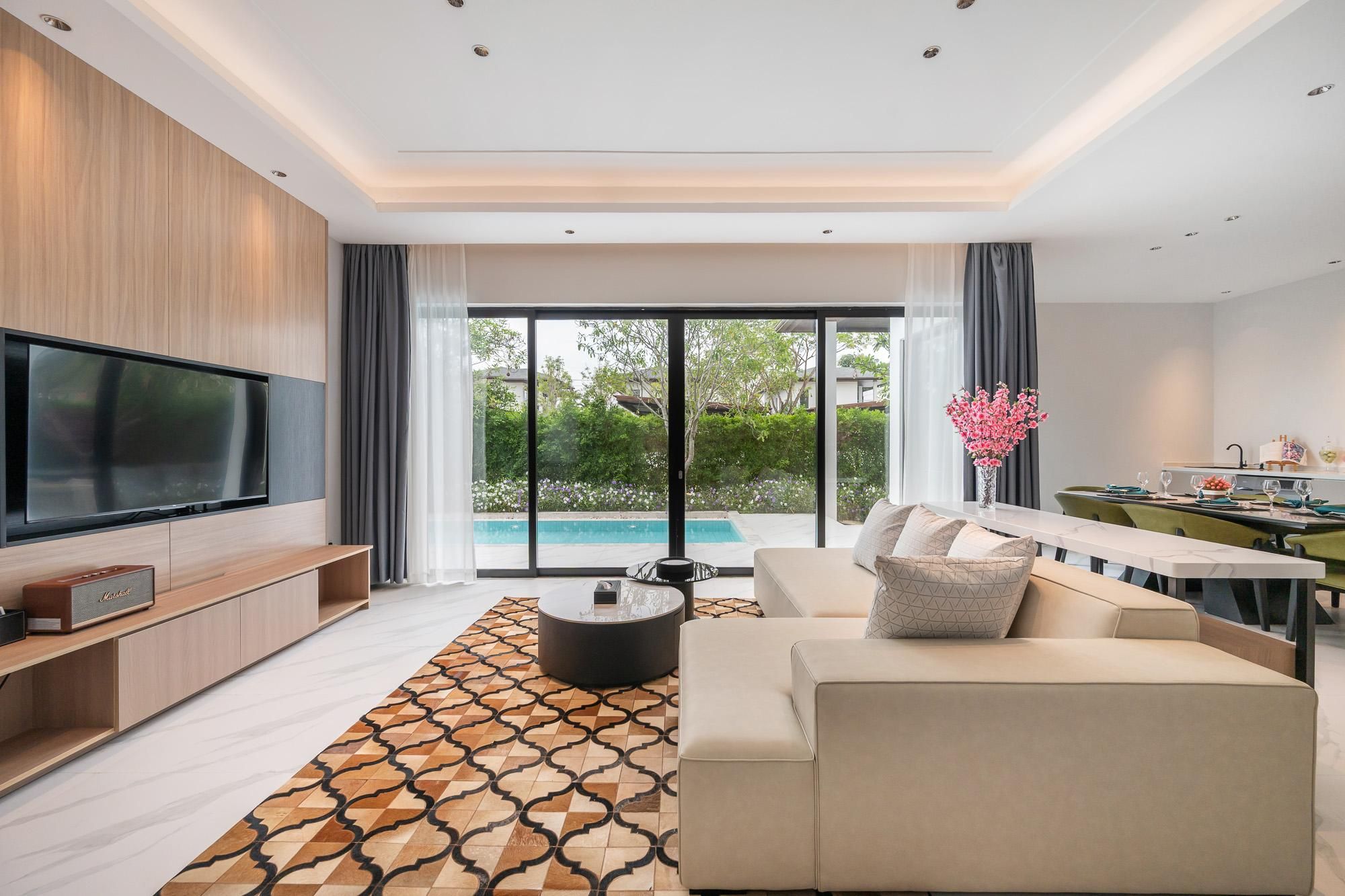 Argo Pattaya Resort and Villas Deluxe Three-Bedroom Pool Villa with Garden - Modern Interior Upgrade