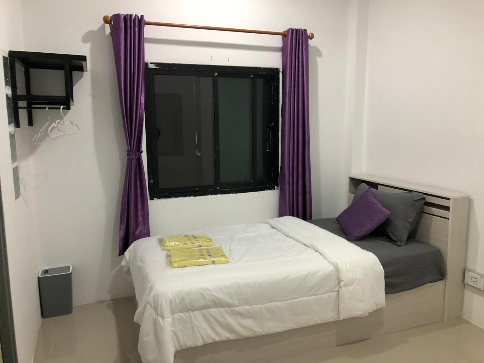 Single Room with Private Bathroom