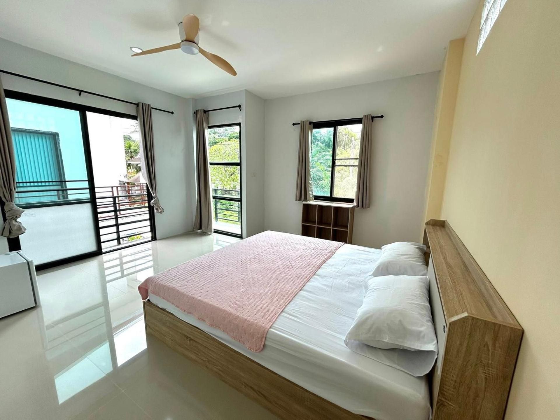 King Bed
