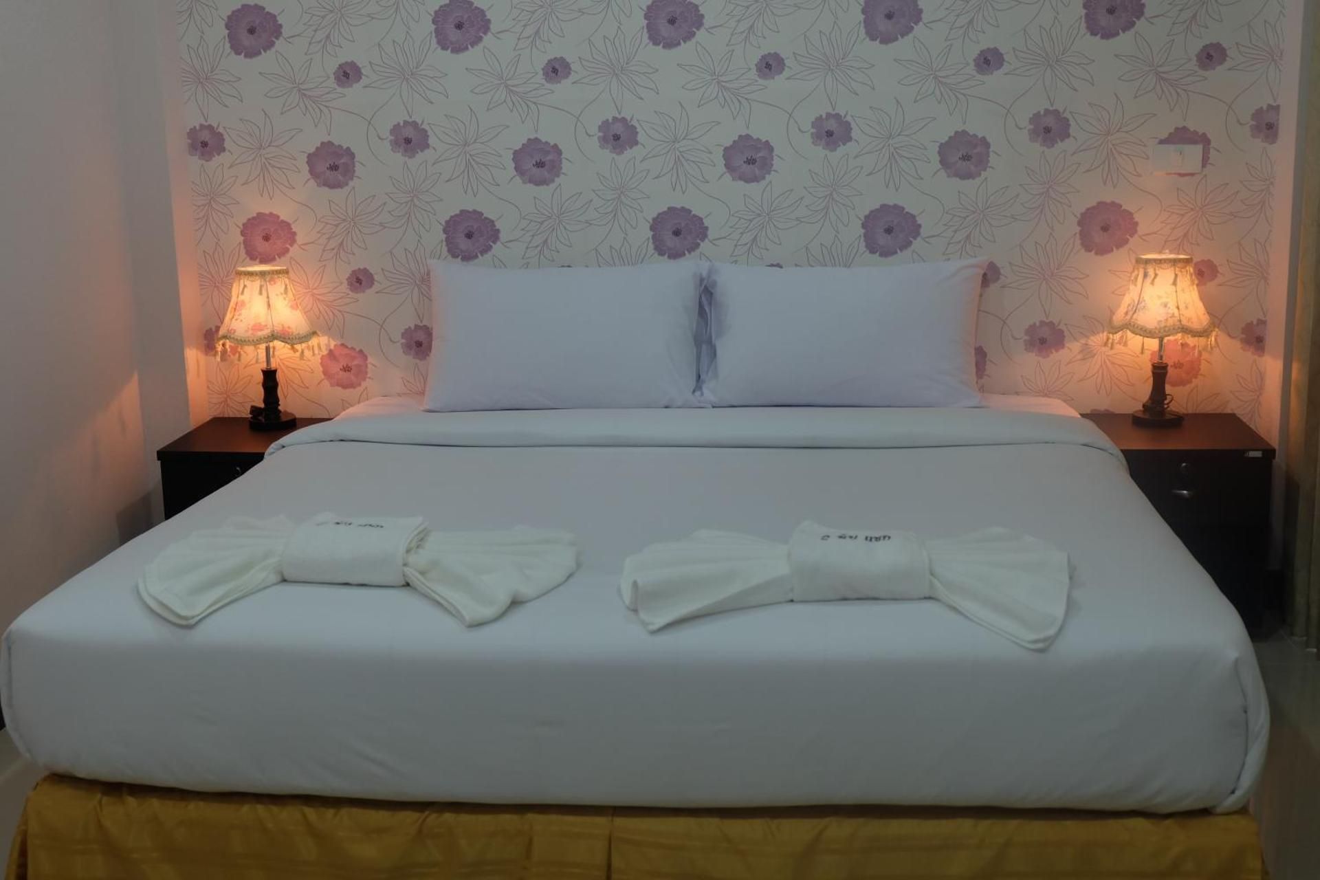 Deluxe Double or Twin Room with Balcony