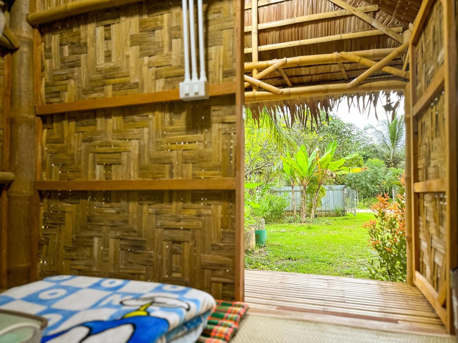 Bungalow with Fan