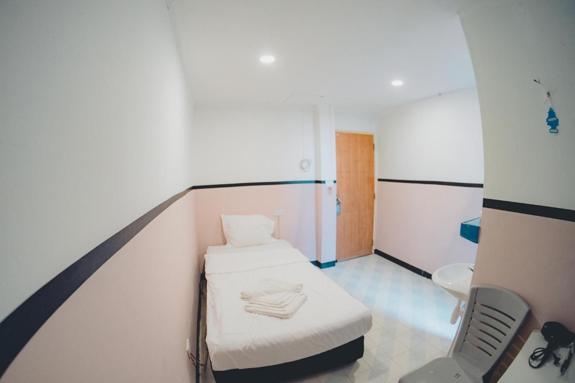 Mitr Inn Phuket Old Town - ภูเก็ต โอลด์ทาวน์