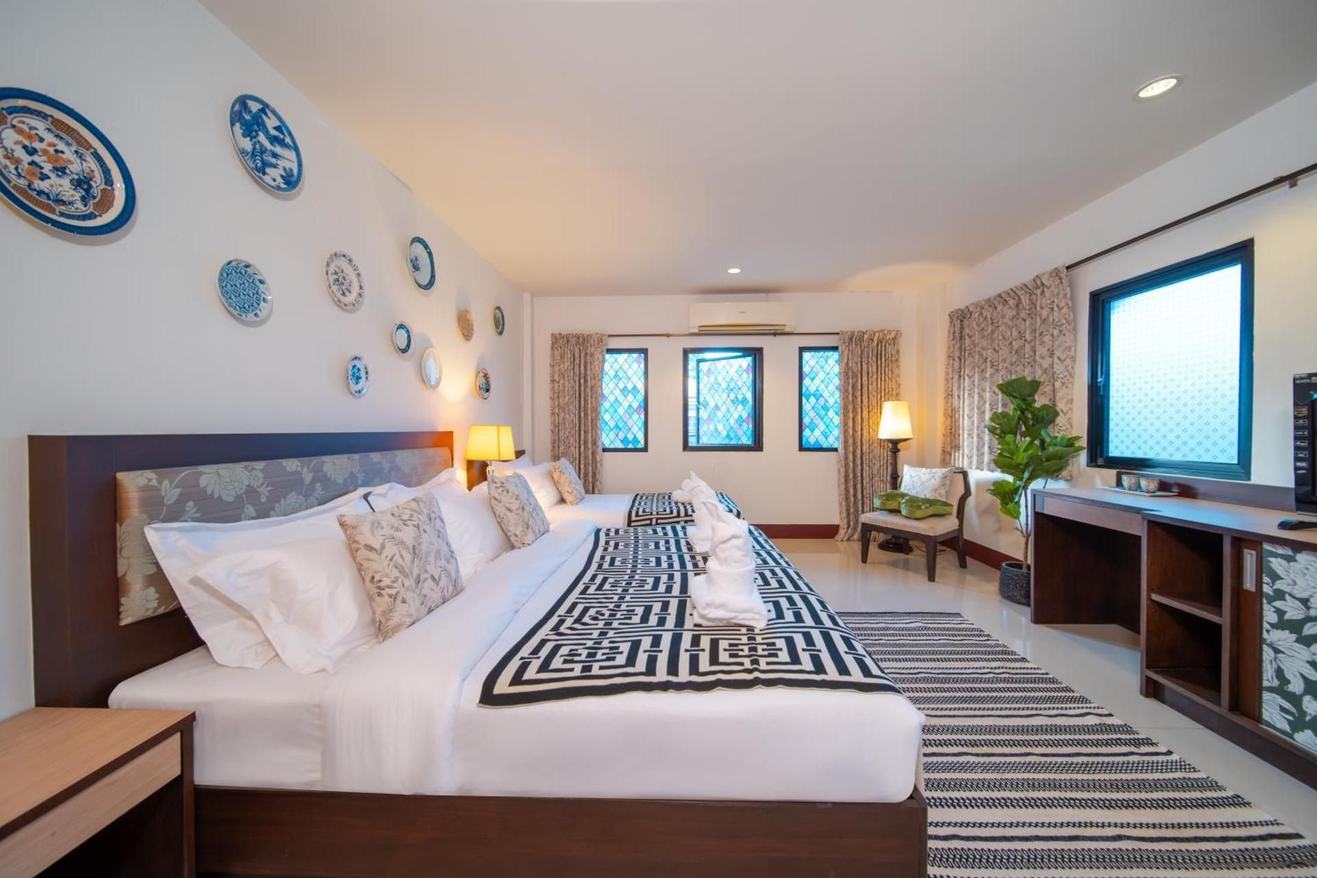 Triple Room with Private Bathroom