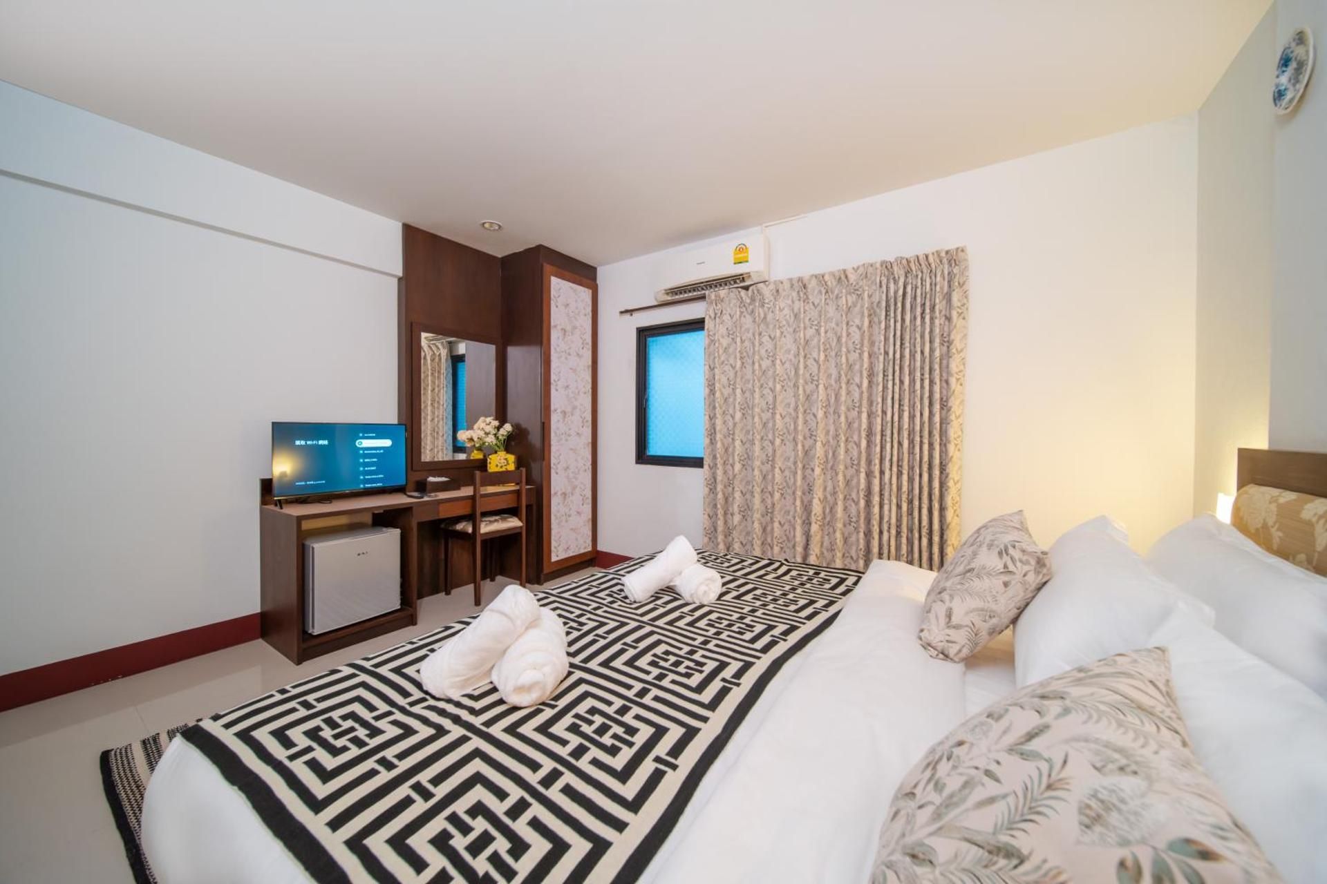 Double Room with Private Bathroom