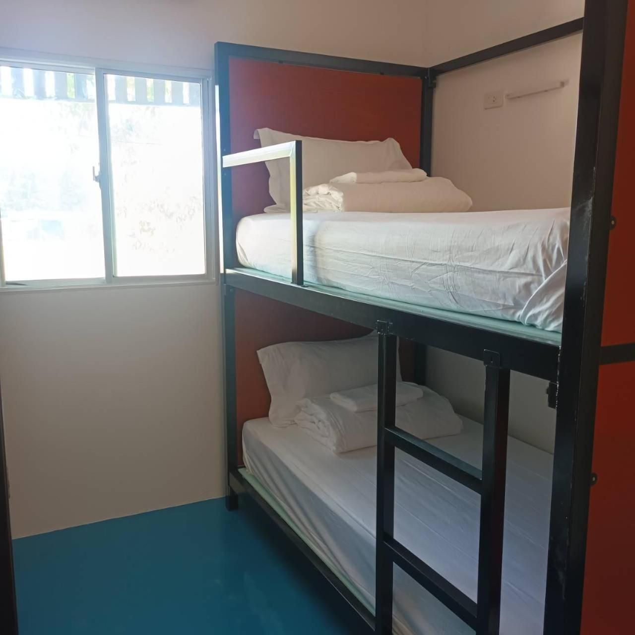 Mixed Dormitory Room