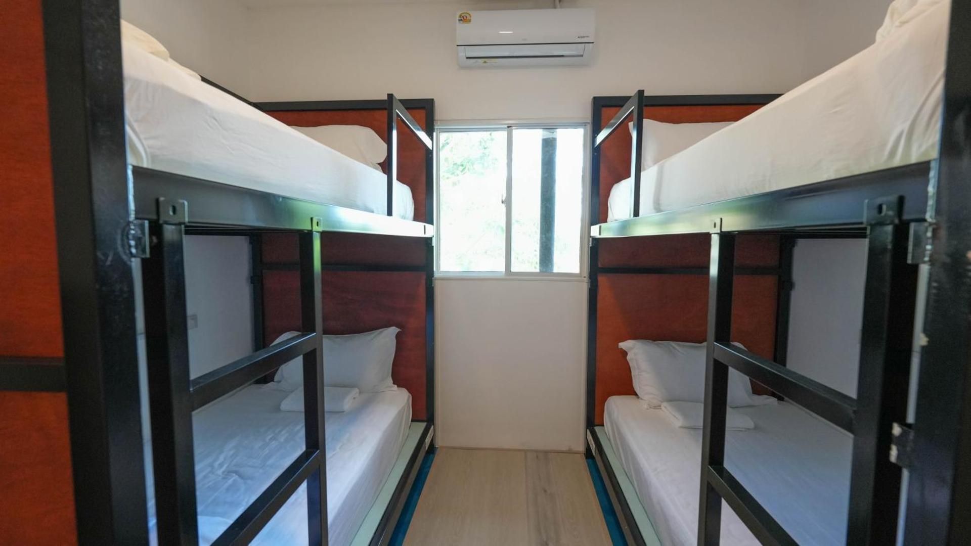 Green Gen Hotel, bed in mixed 6-bed room Bed in 4-Bed Mixed Dormitory Room