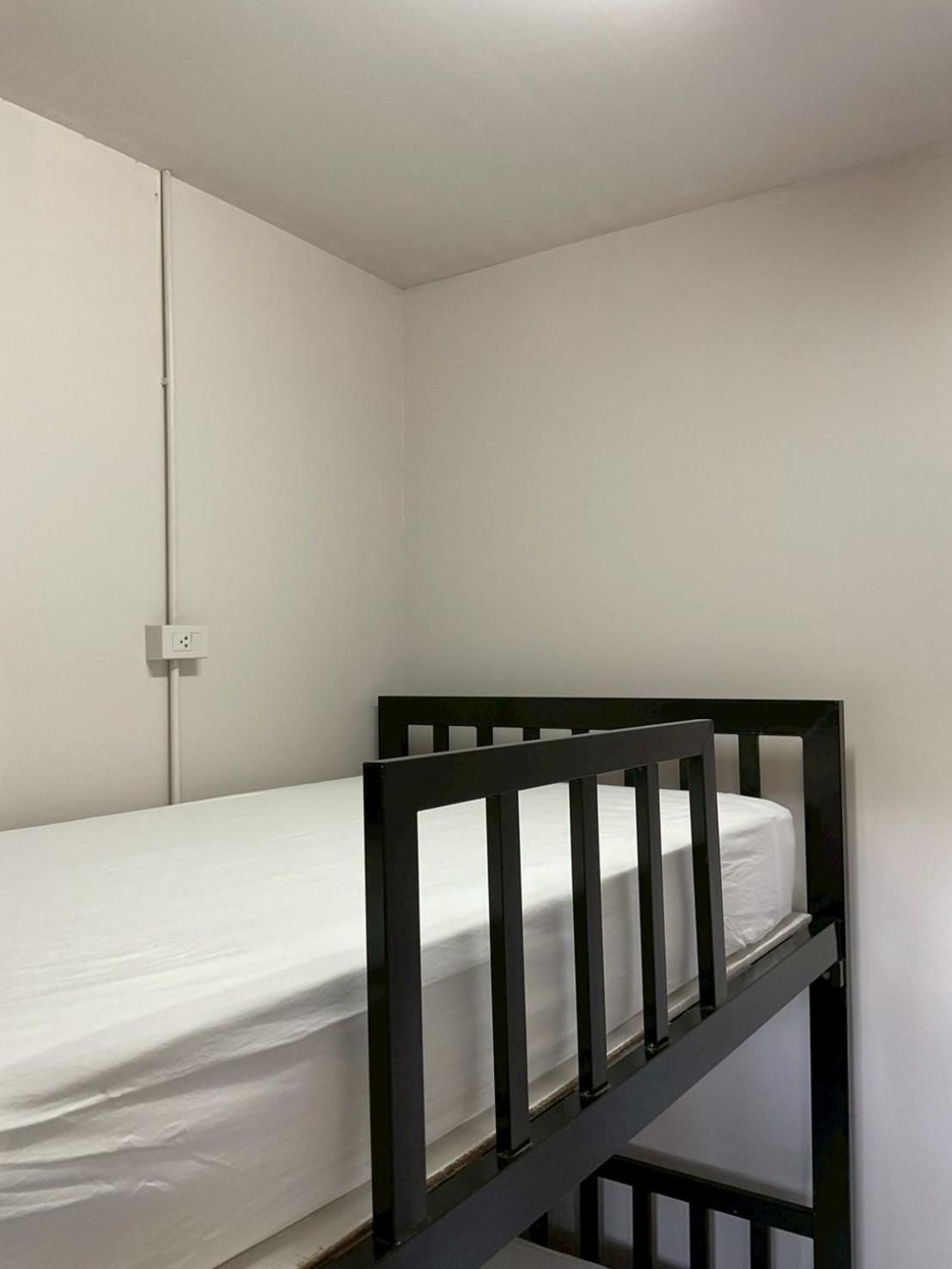 Twin Room with Shared Toilet