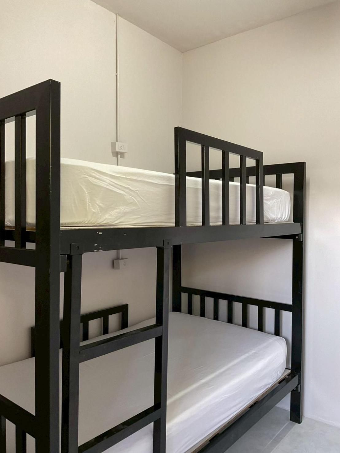 Twin Room with Shared Toilet