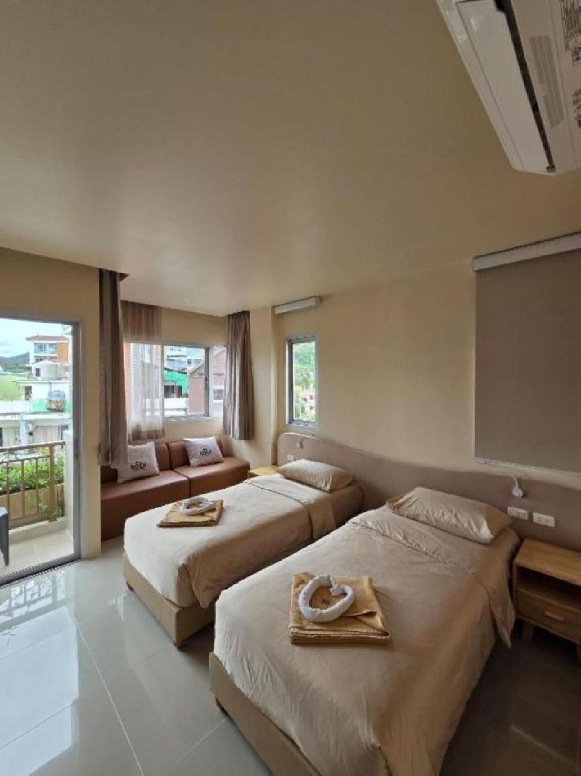Superior Twin Balcony