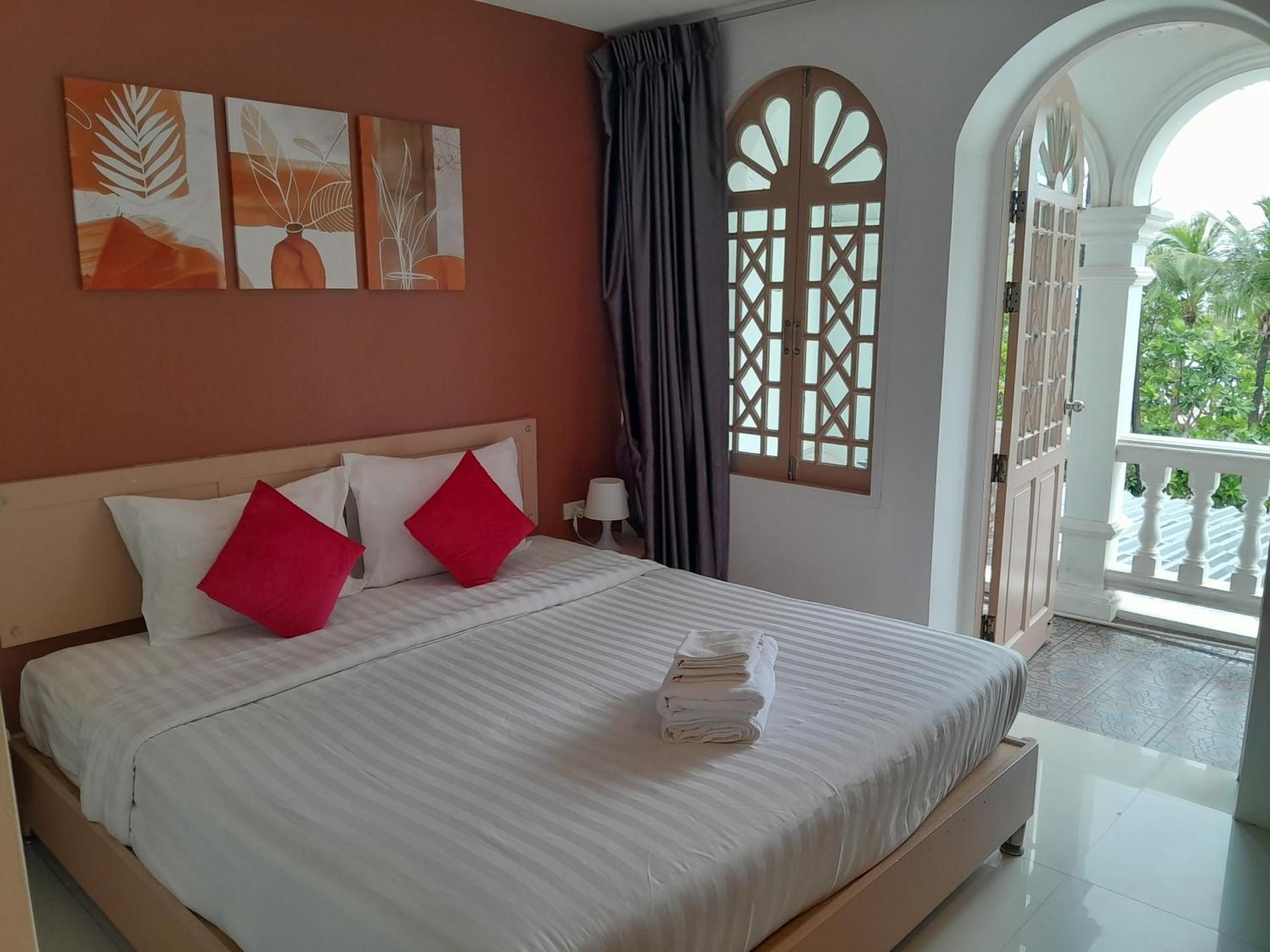 Double Room with Balcony and Sea View