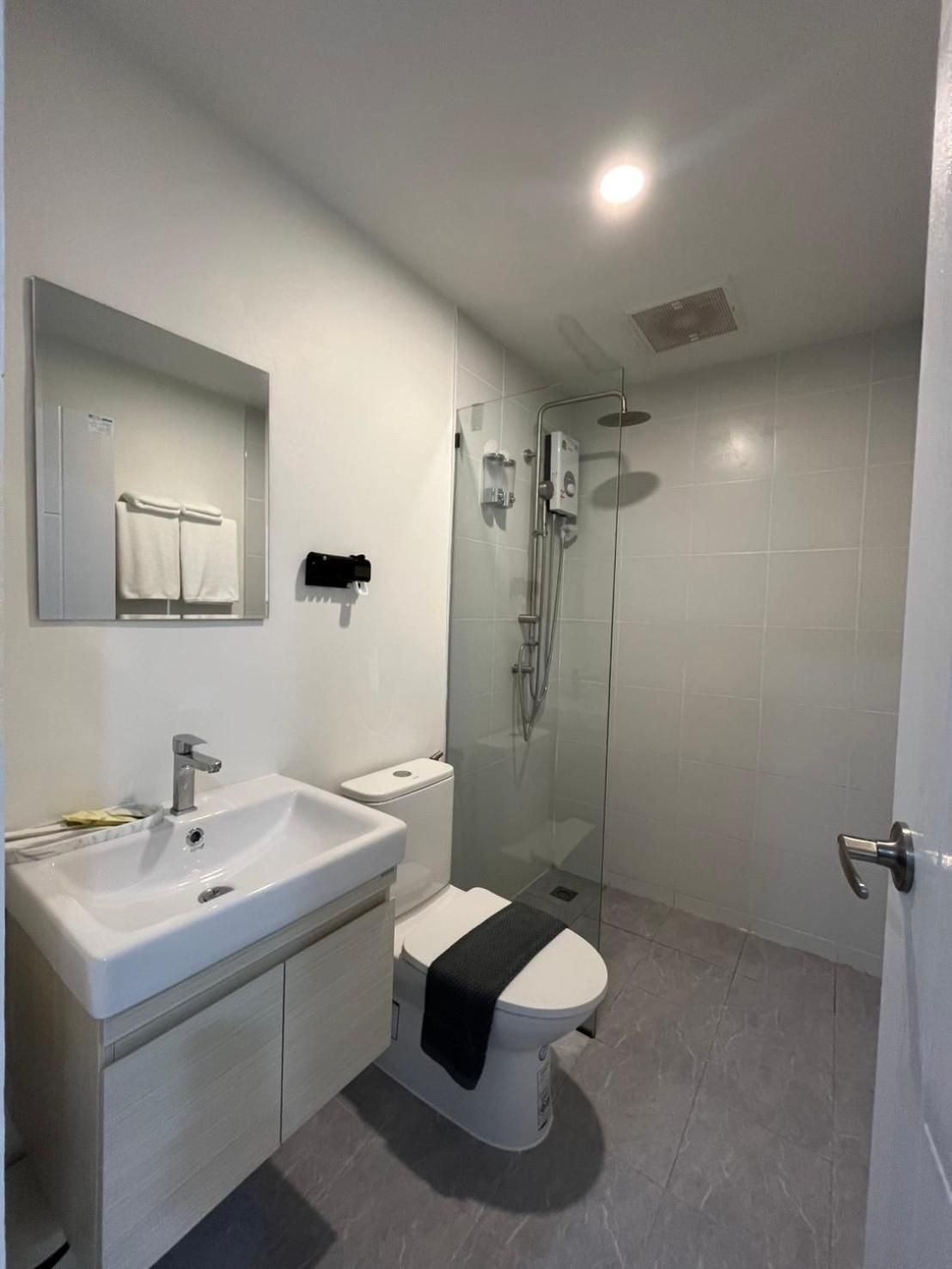 Double Room with Balcony and Sea View