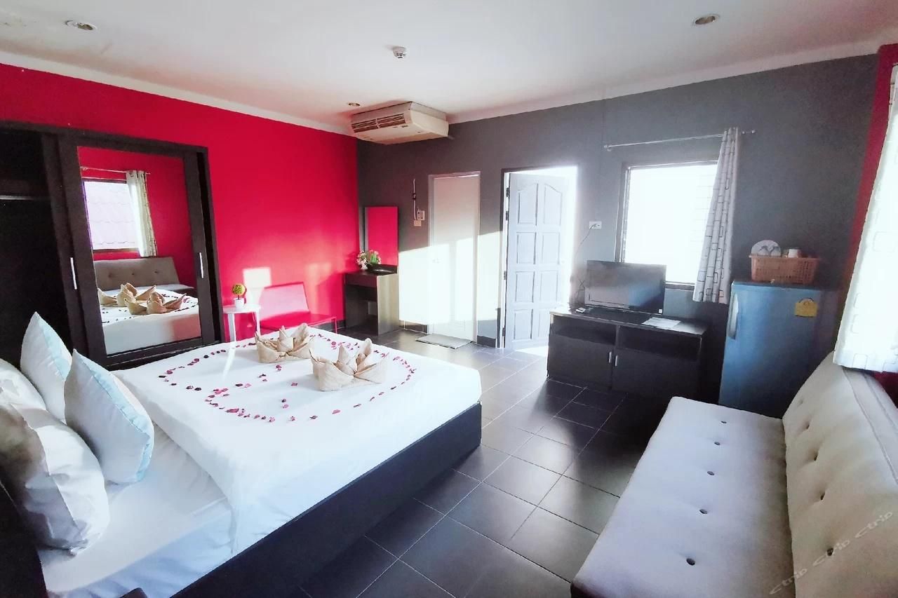 Belle Cose Guesthouse /2 Person Room / King Bed