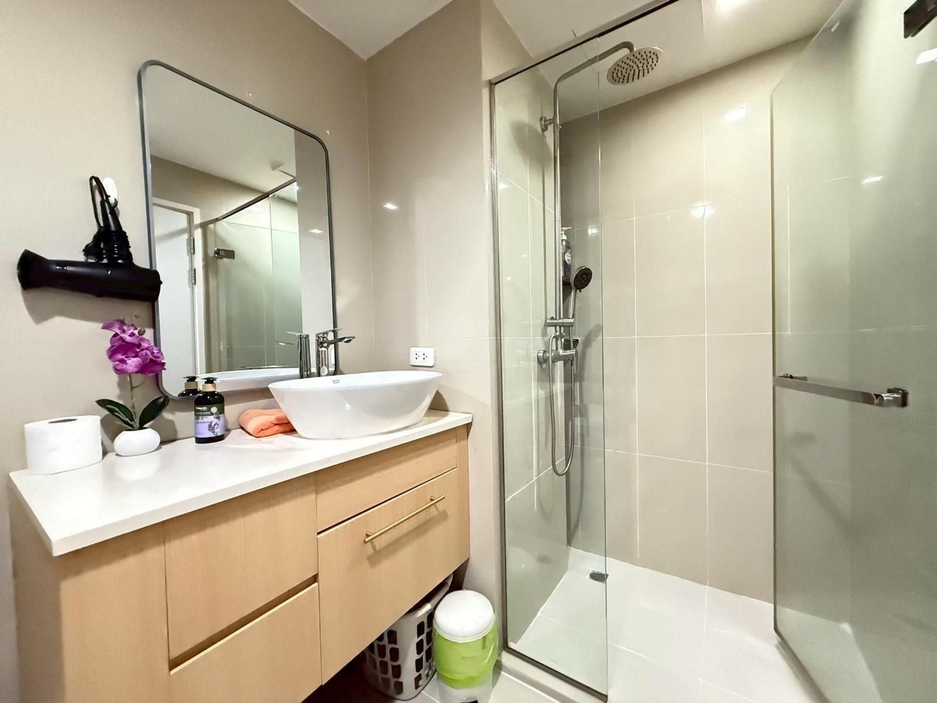 The Deck Patong Phuket by Mickey One-Bedroom Apartment with Garden 3