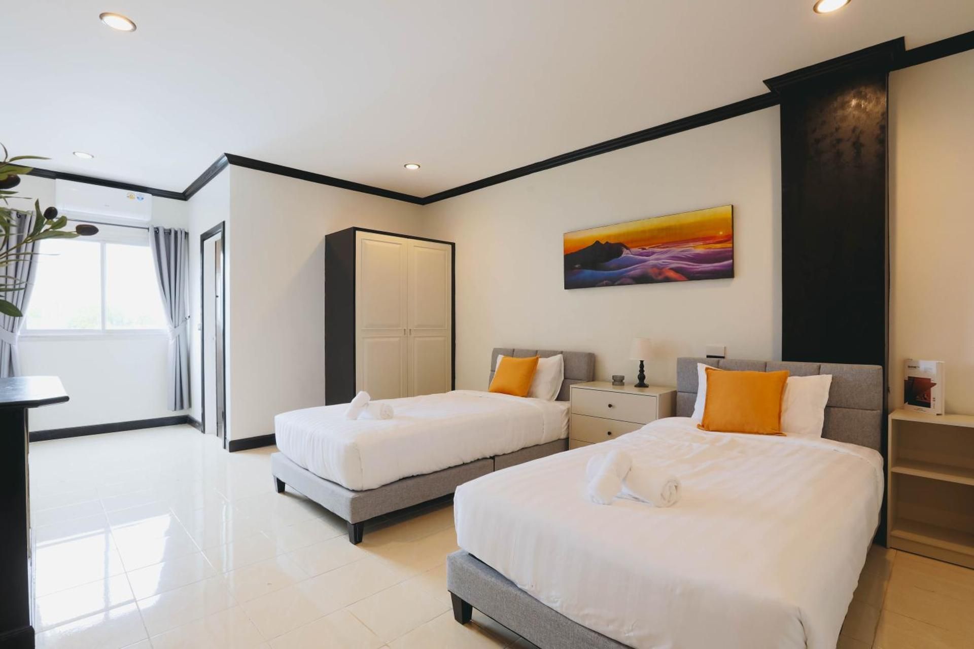 Four-Bedroom Penthouse Apartment