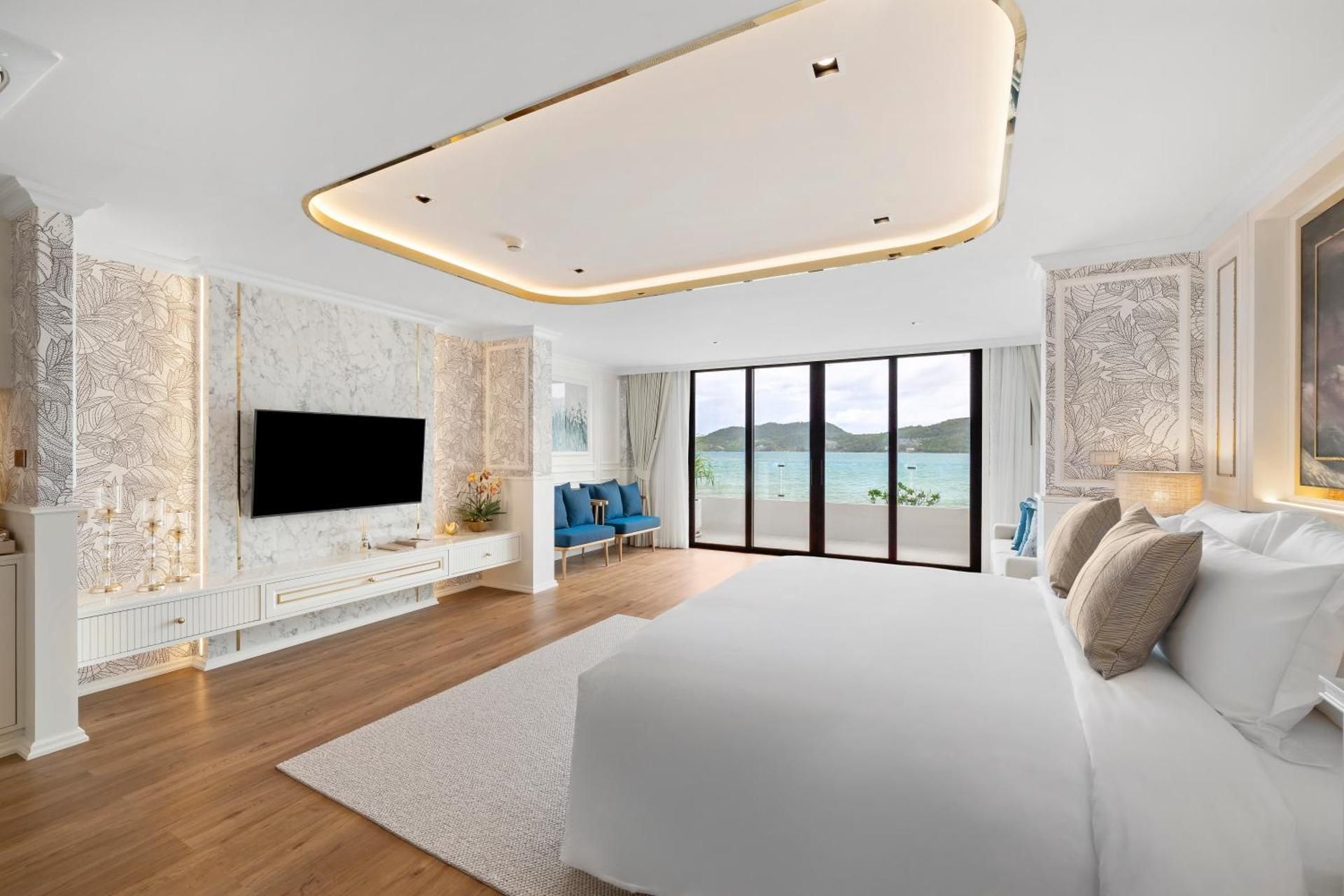 Junior Suite with Ocean View
