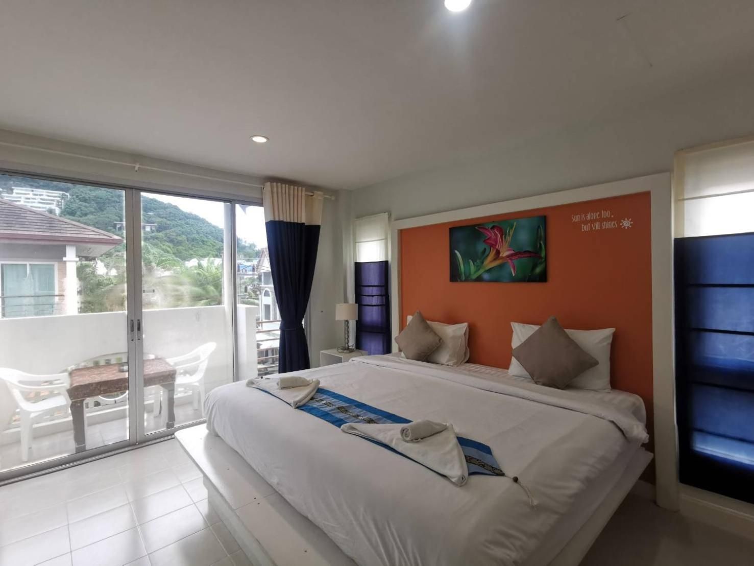 Phuket Racha Kata Homestay