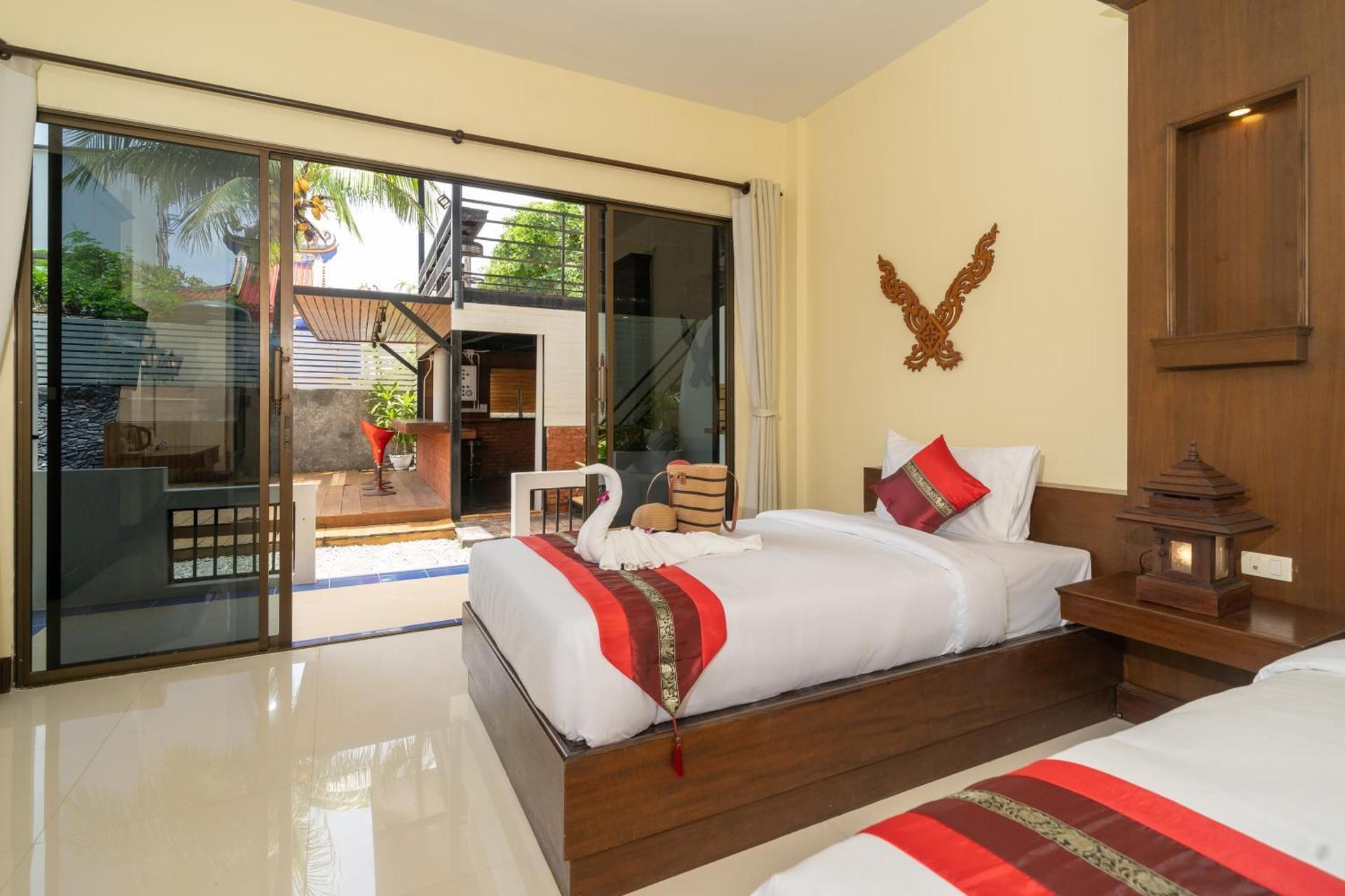 Deluxe Twin Room