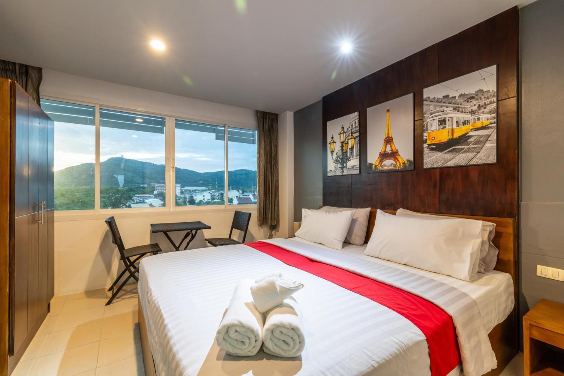 Phuket Five Fortune Holiday Hotel  Deluxe King Room