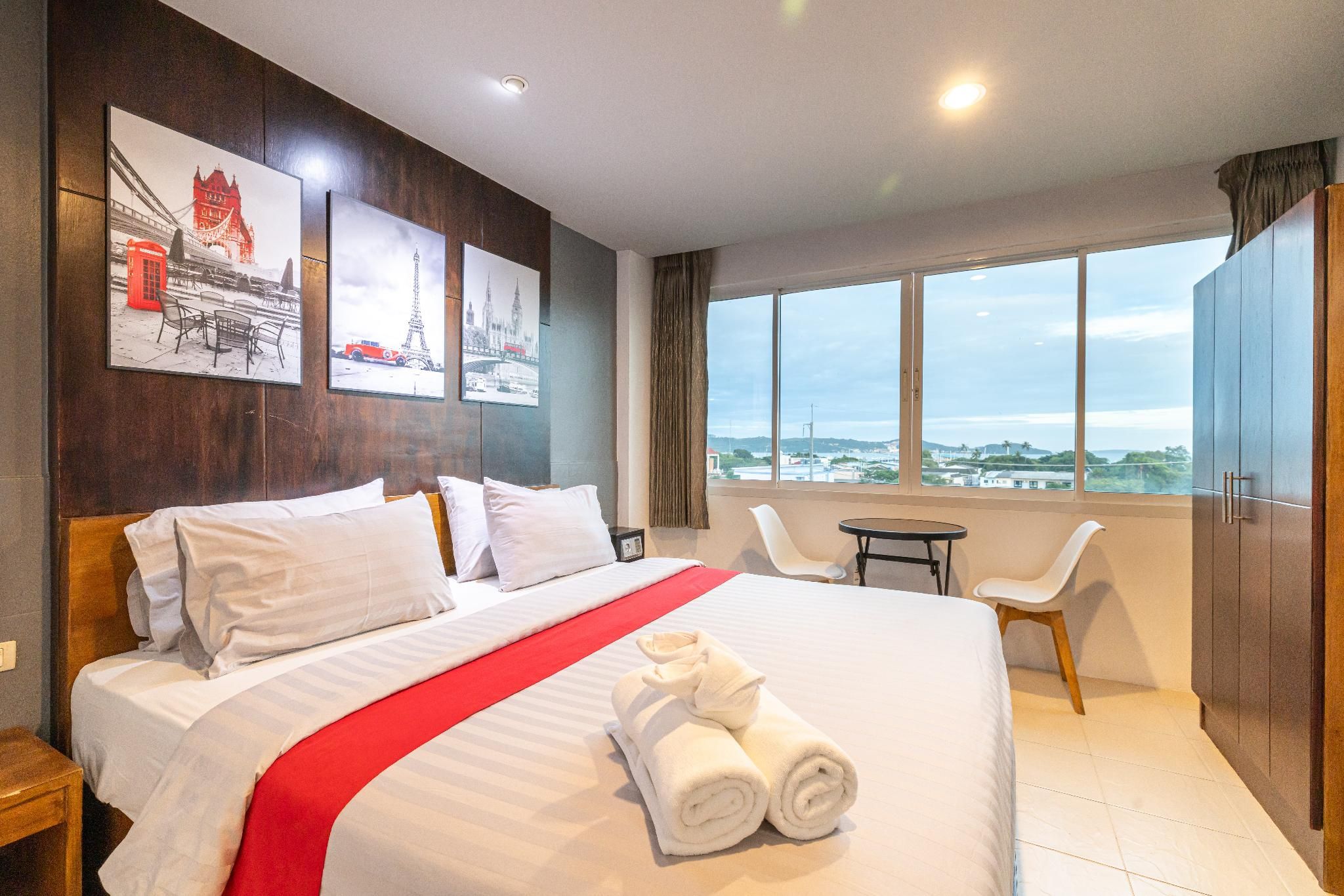 Phuket Five Fortune Holiday Hotel 