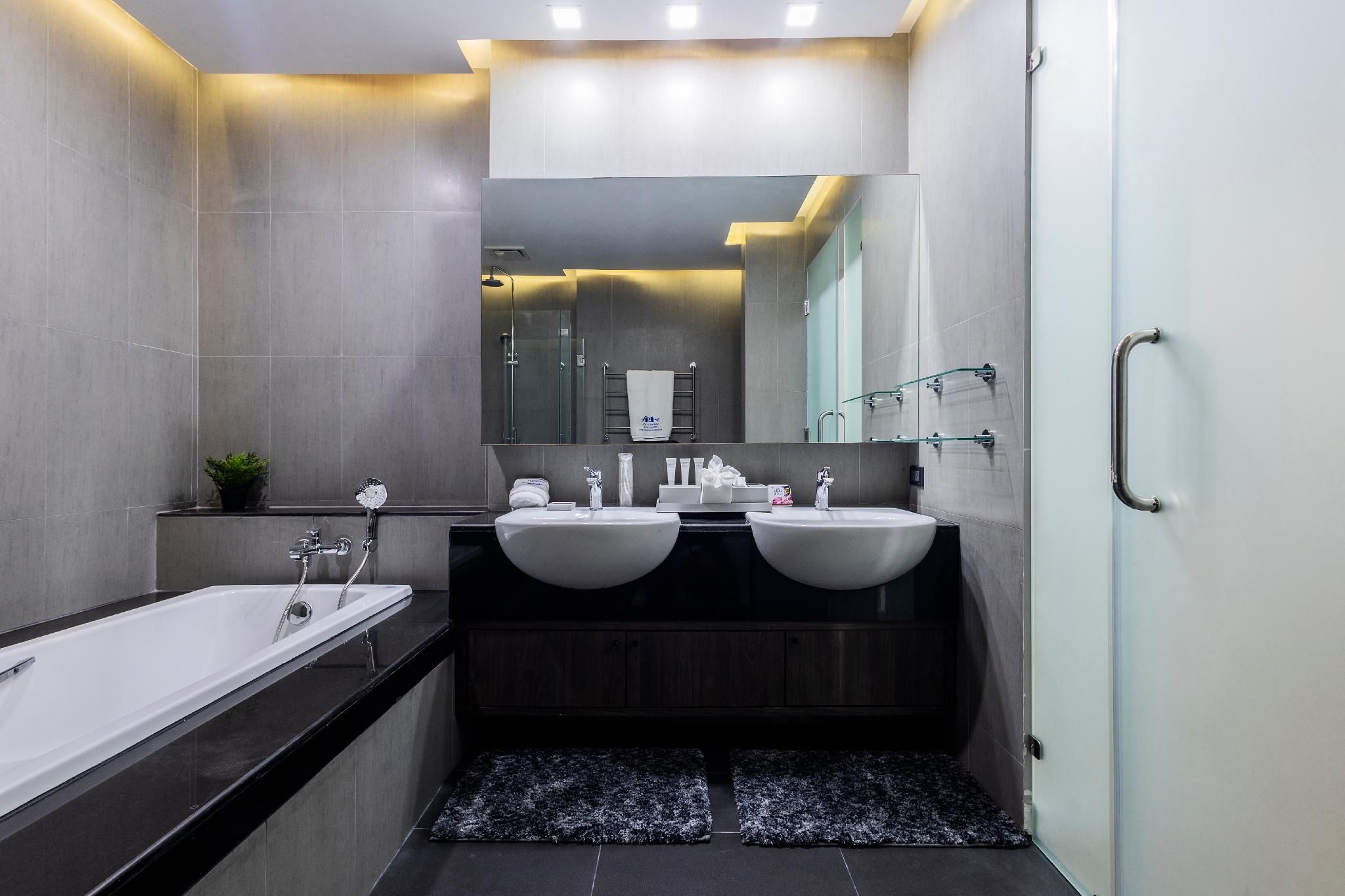 One Bedroom Apartment - Balcony