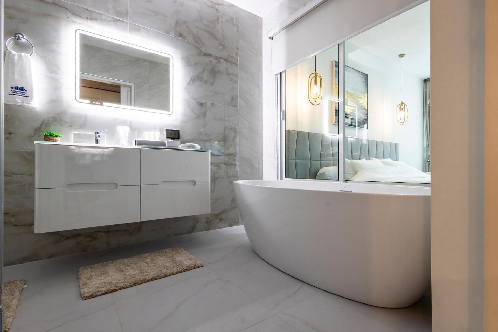 Karon Beach Residence  Three-Bedroom Apartment with Sea View 3