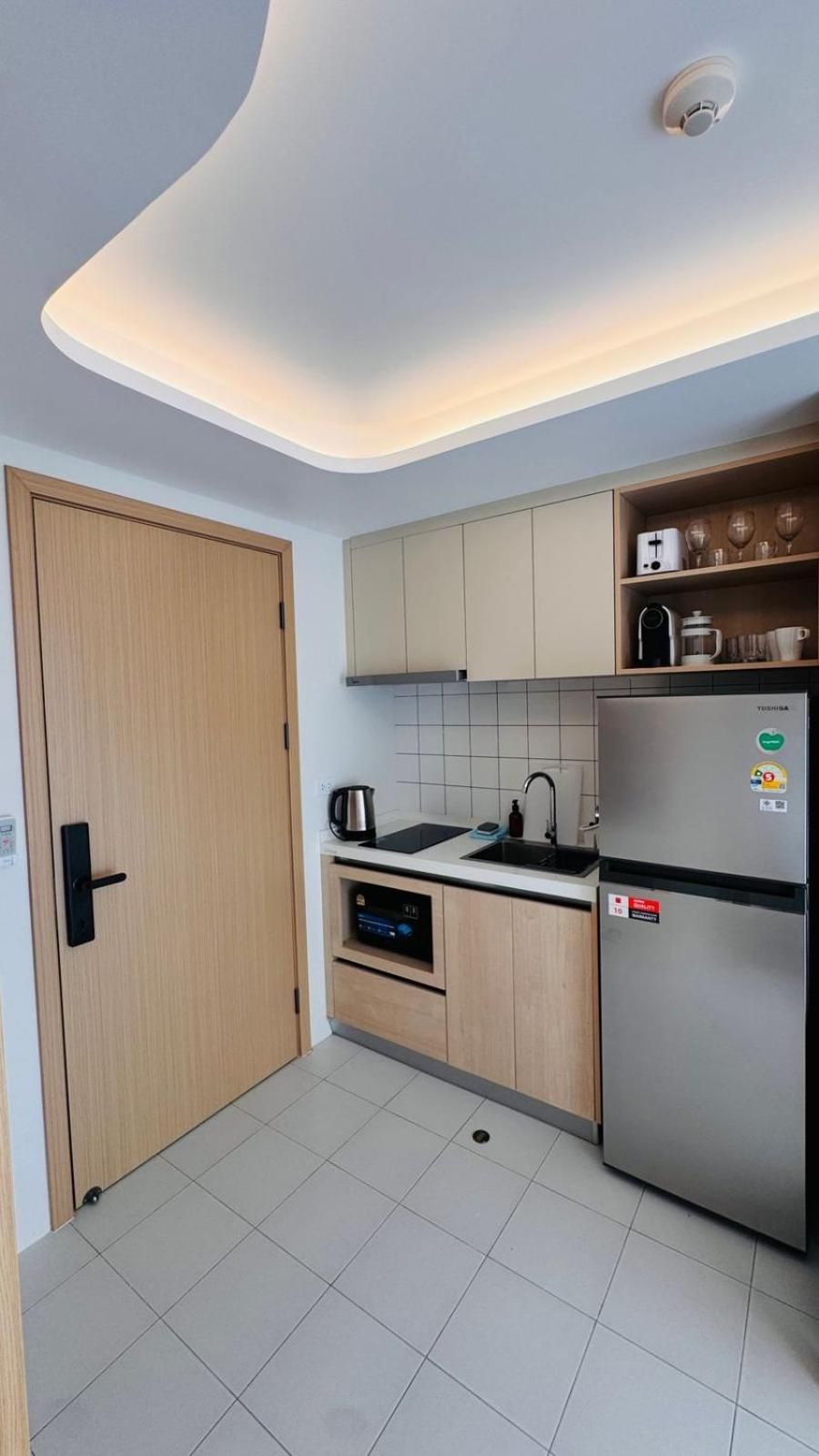 Superior One-Bedroom Apartment with Balcony