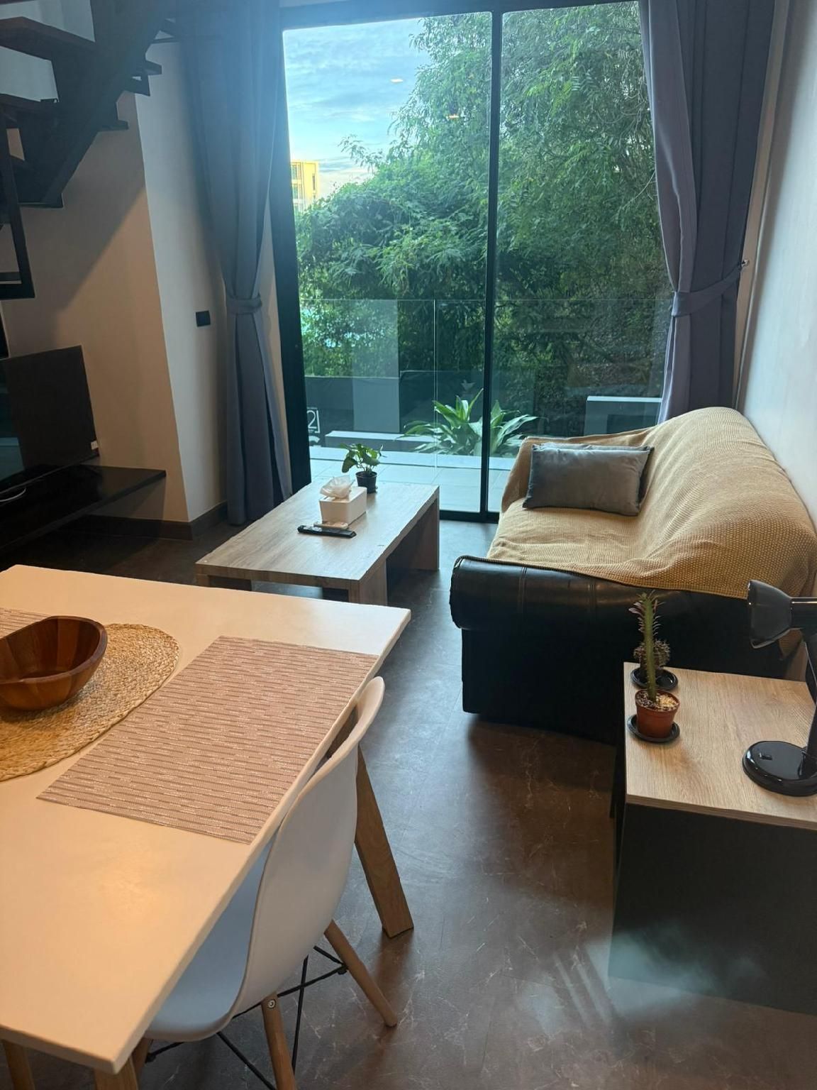 Garden View Apartment