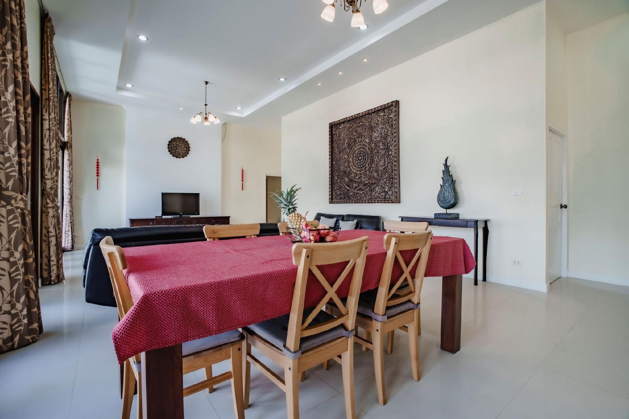 separate living room