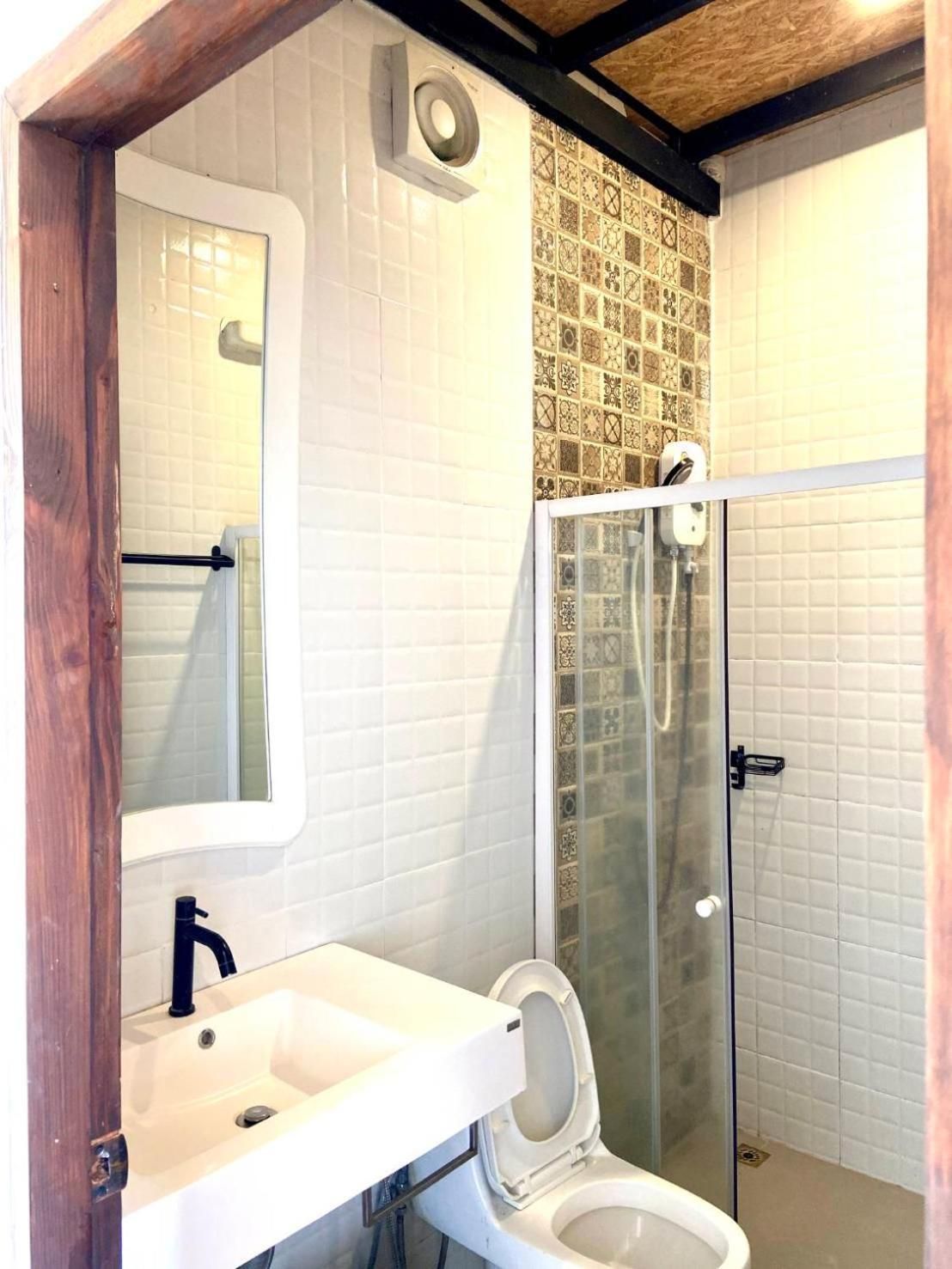 Chanti resort Deluxe King Room 3