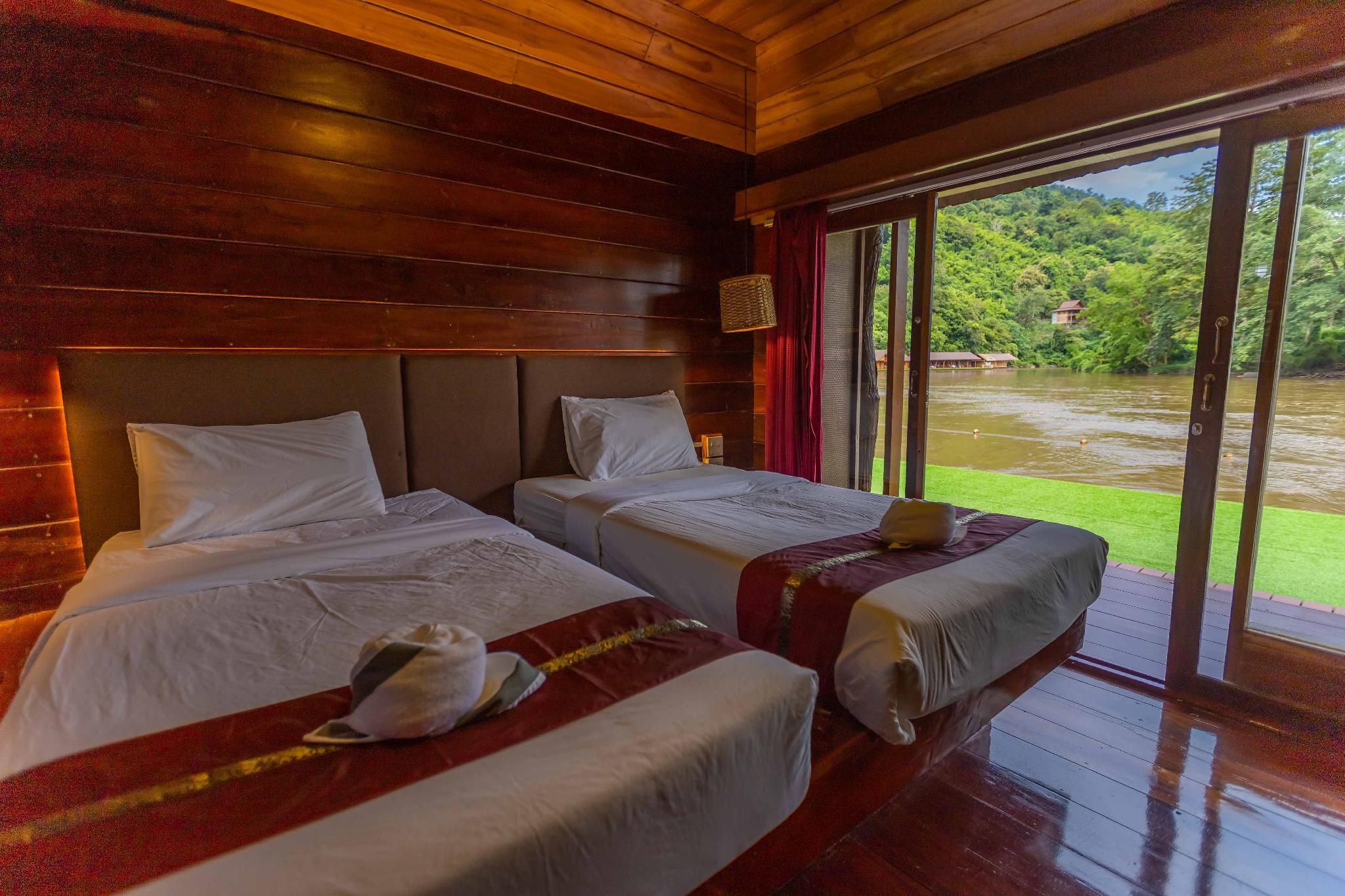 Deluxe - 2 Beds