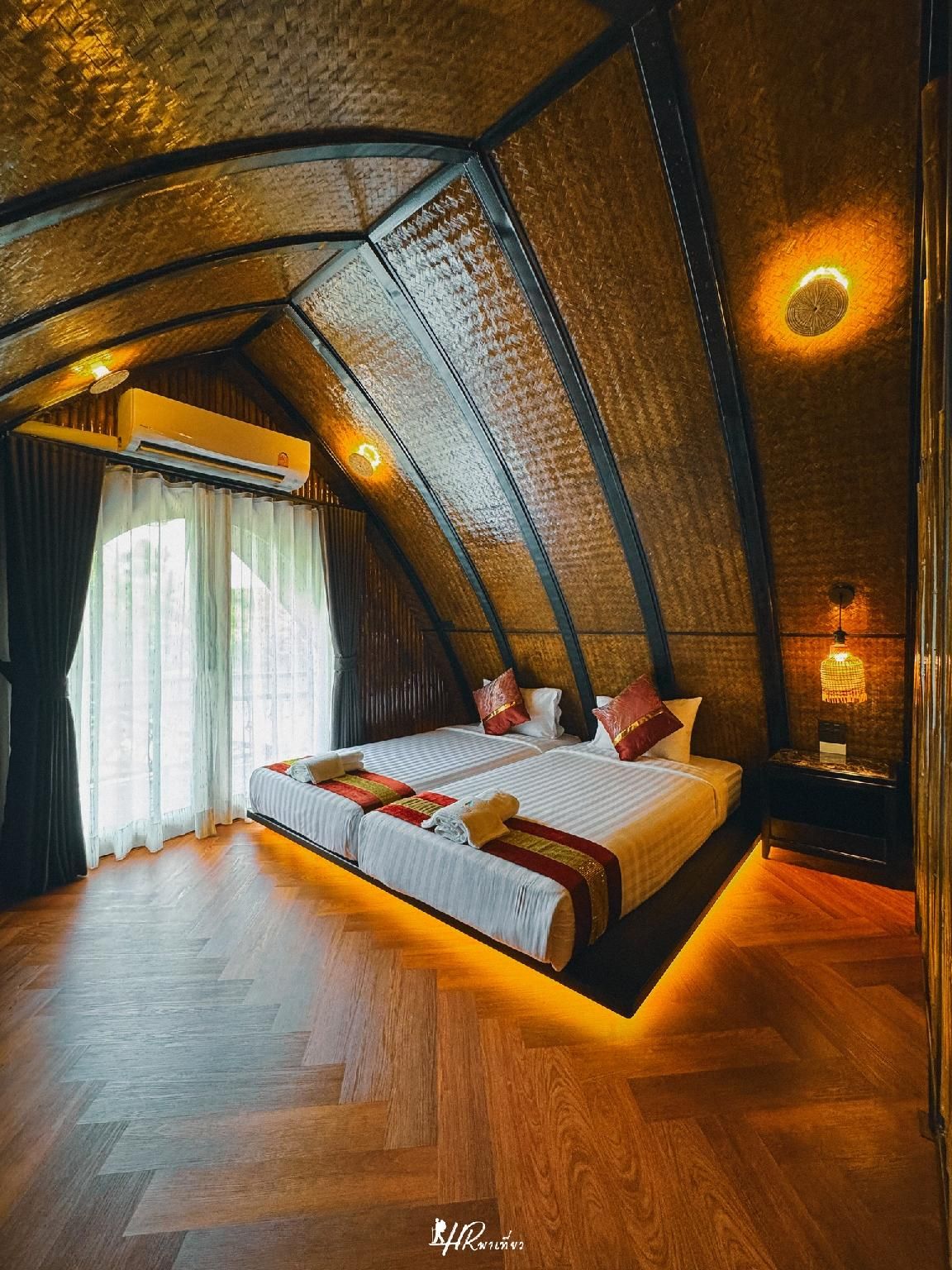 Grand One Bedroom, Forest View Villa with Private Pool 