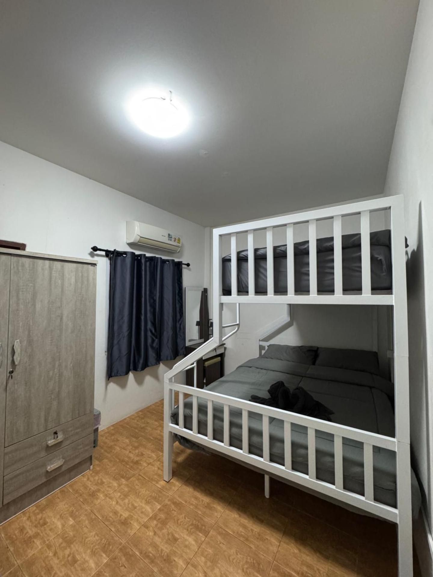 Pakkan Hotel พักกาญจน์