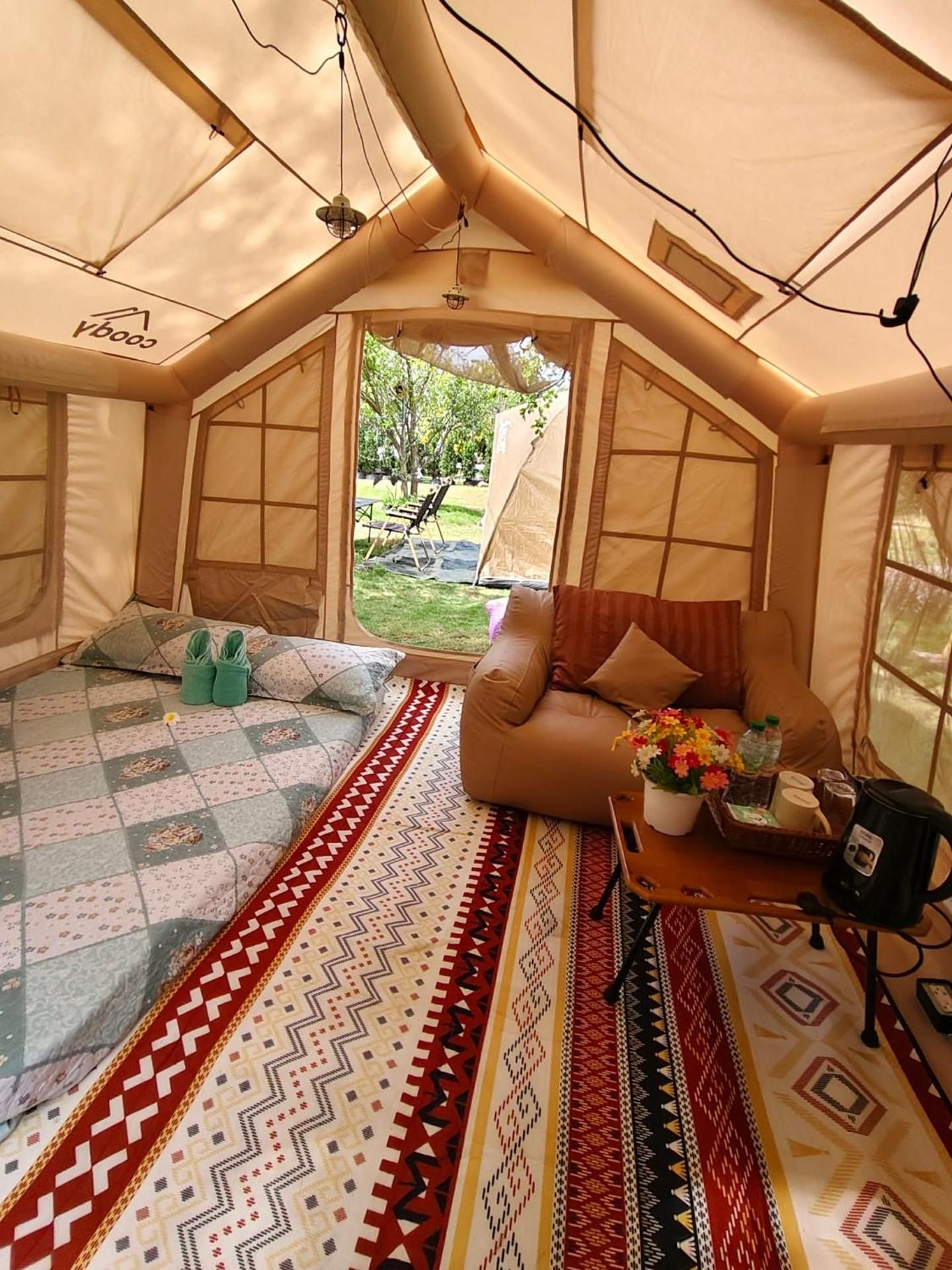 Tent