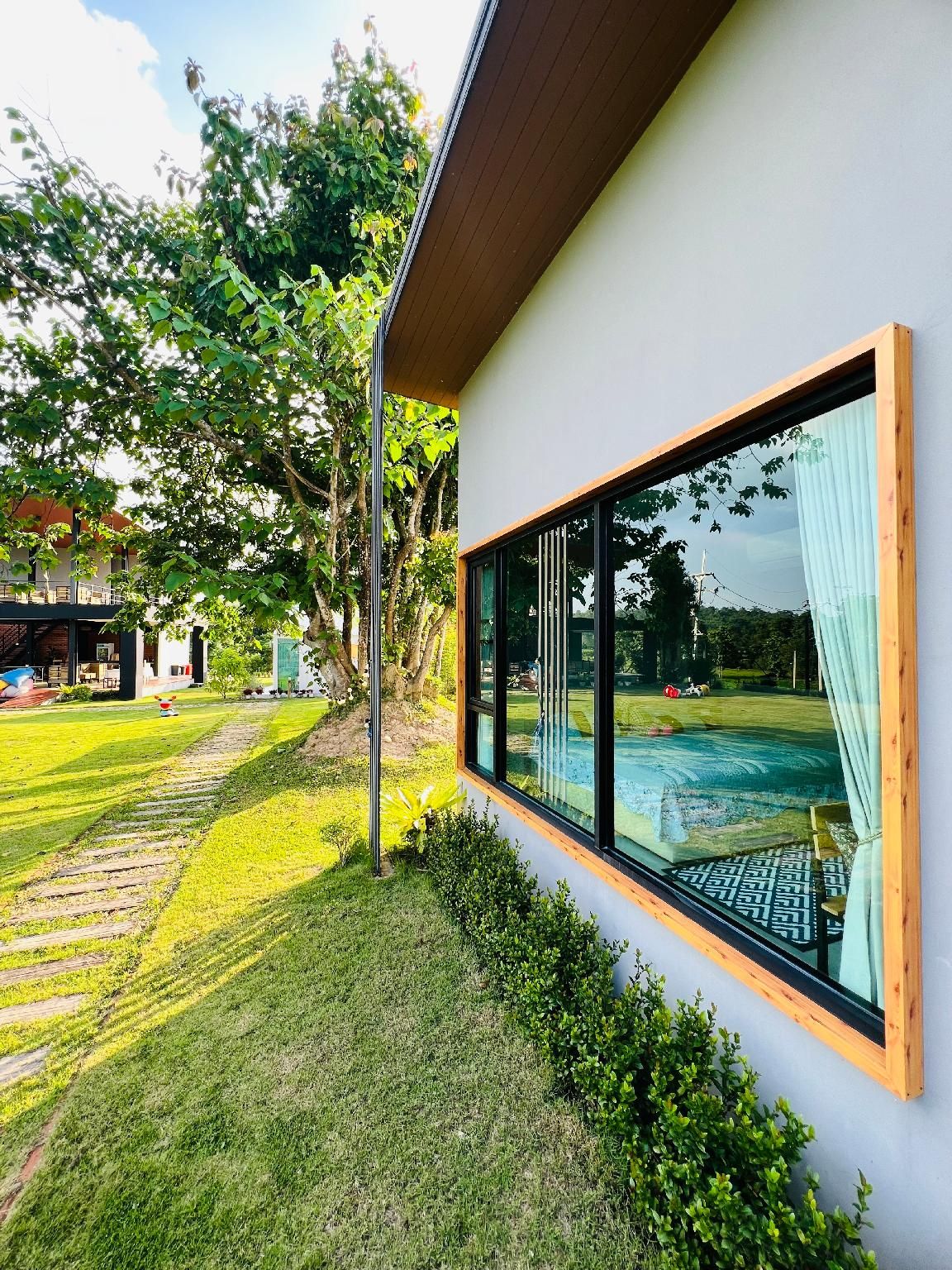 The Little Earth Farm View Garden View (Double) 2