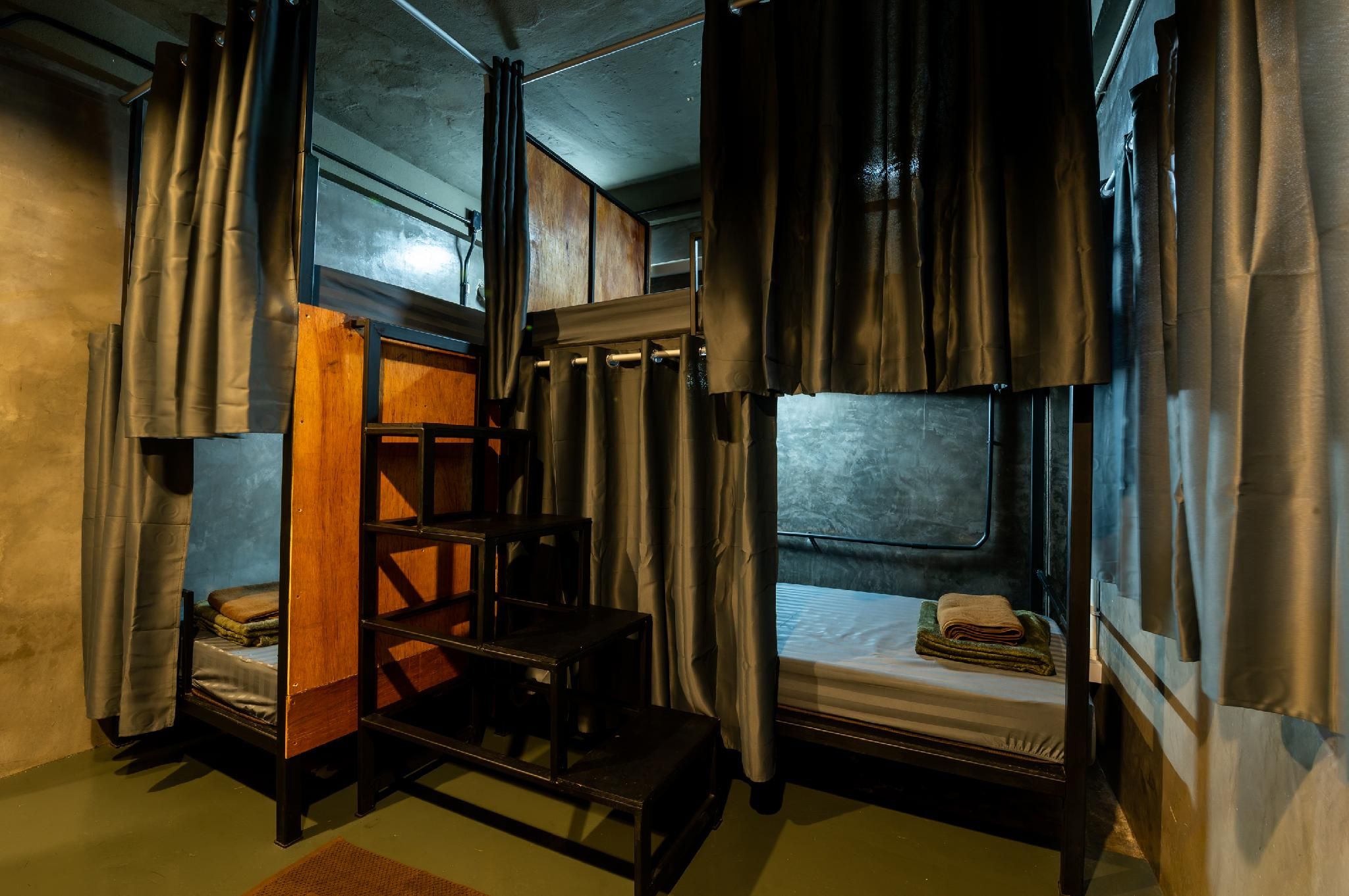 Bed in 4 Bed Mixed Dormitory with Balcony