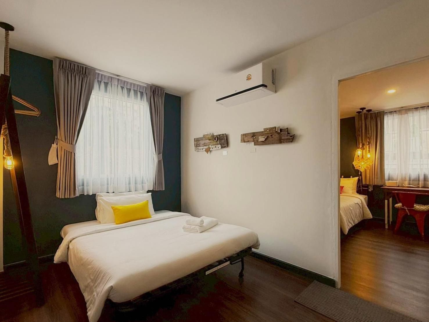 Triple Room with Bath Tub