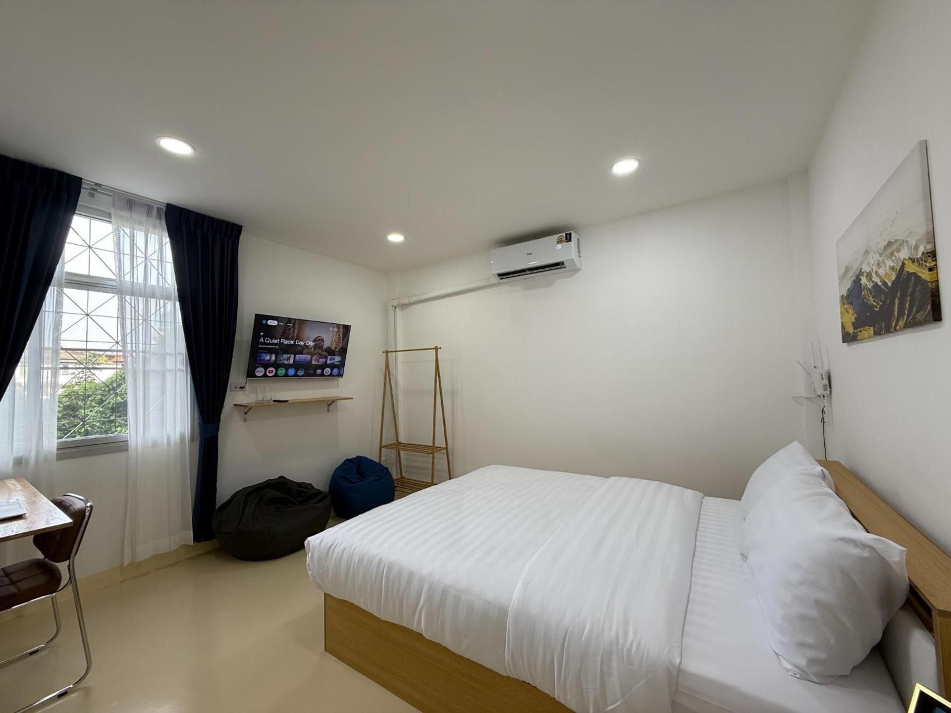 Double Room with Private Bathroom