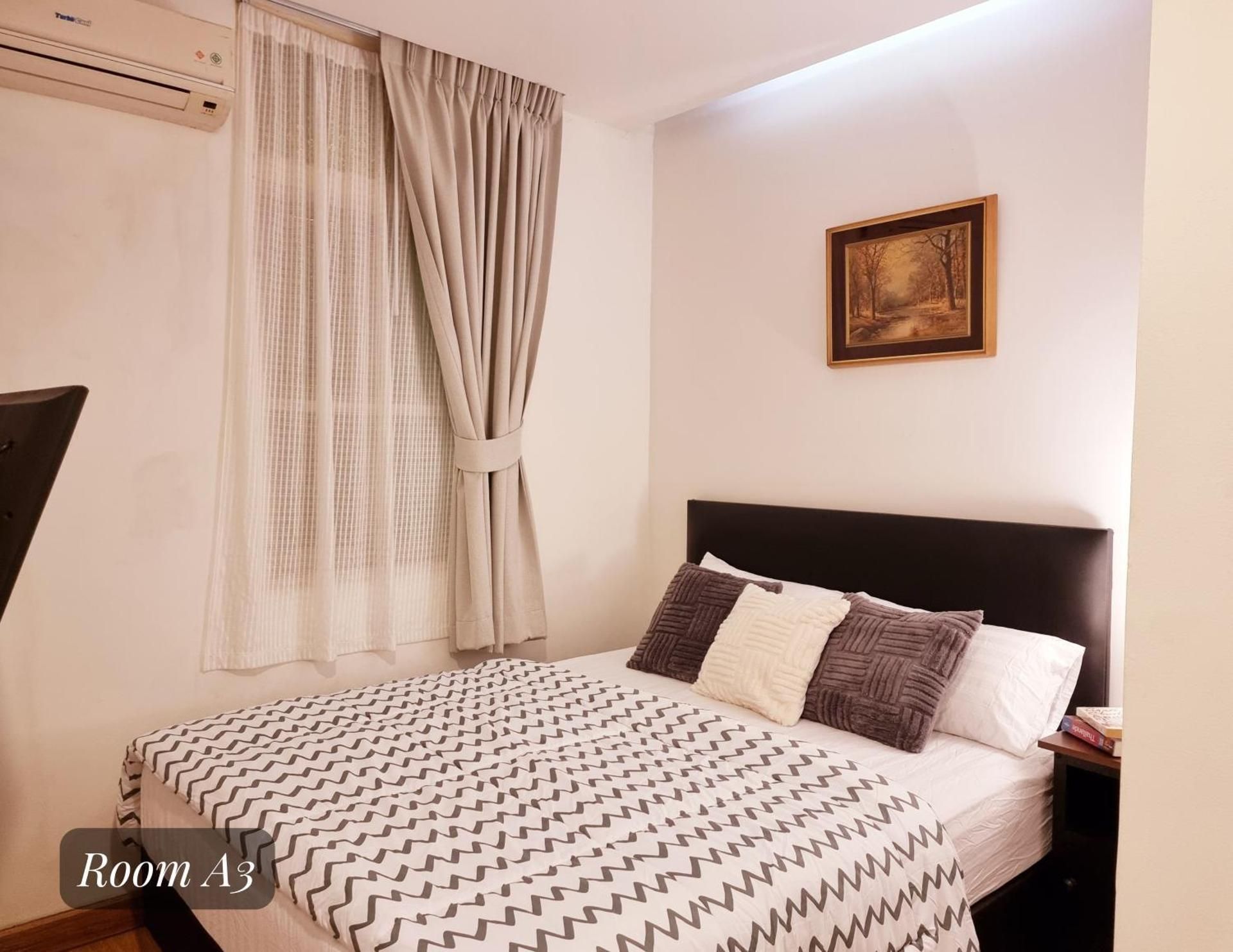 Queen Room