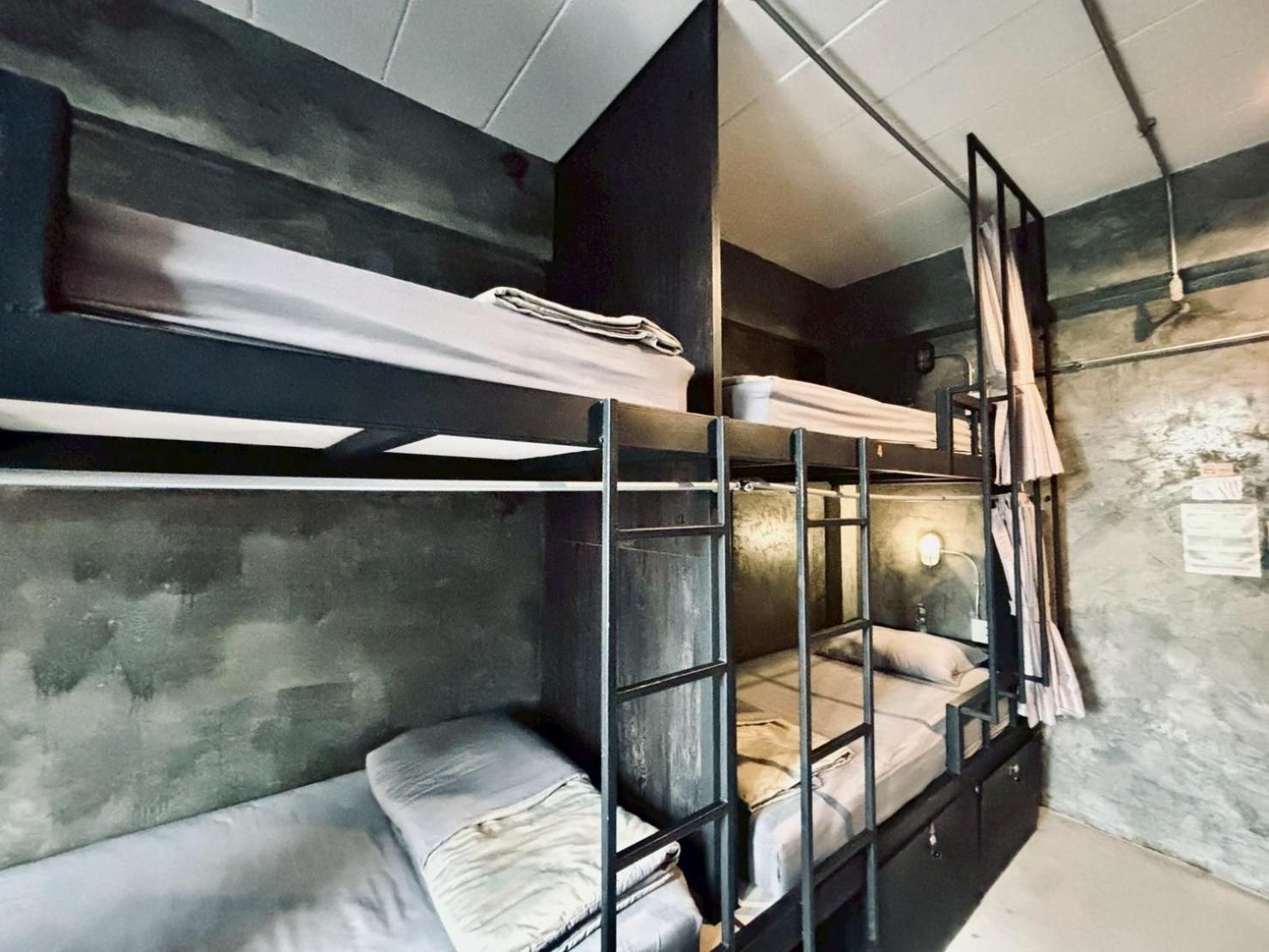 Bunk Bed For Male Only